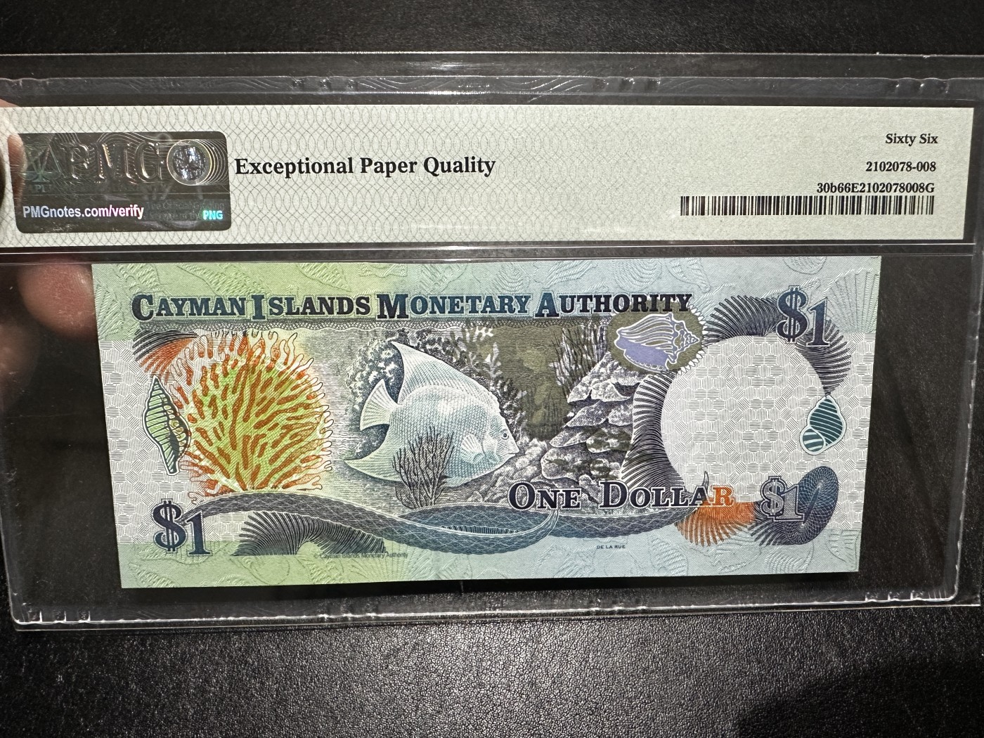 《外钞收藏家》第三百四十三期（评级场） 2003年开曼群岛群岛1刀 PMG66 百位号 纪念钞