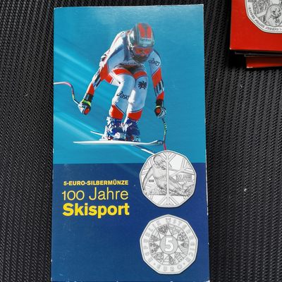 道一币馆币章第四十一场 - 原包装 奥地利2005年滑雪运动百年5欧元纪念银币 量60W