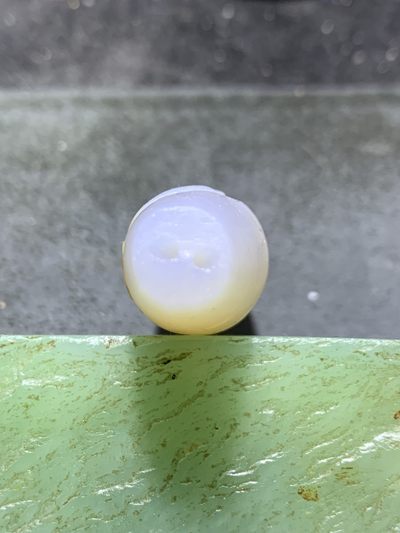 精美亚光高玉化巴西玛瑙手工俏色巧雕金鱼吊坠（把件）一个 精美亚光高玉化巴西玛瑙手工俏色巧雕金鱼吊坠（把件）一个