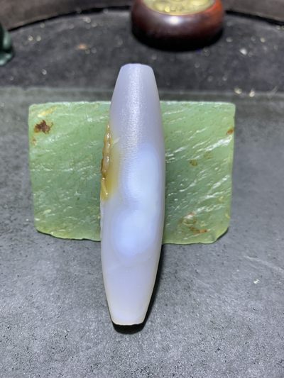 精美亚光高玉化巴西玛瑙手工俏色巧雕金鱼吊坠（把件）一个 精美亚光高玉化巴西玛瑙手工俏色巧雕金鱼吊坠（把件）一个