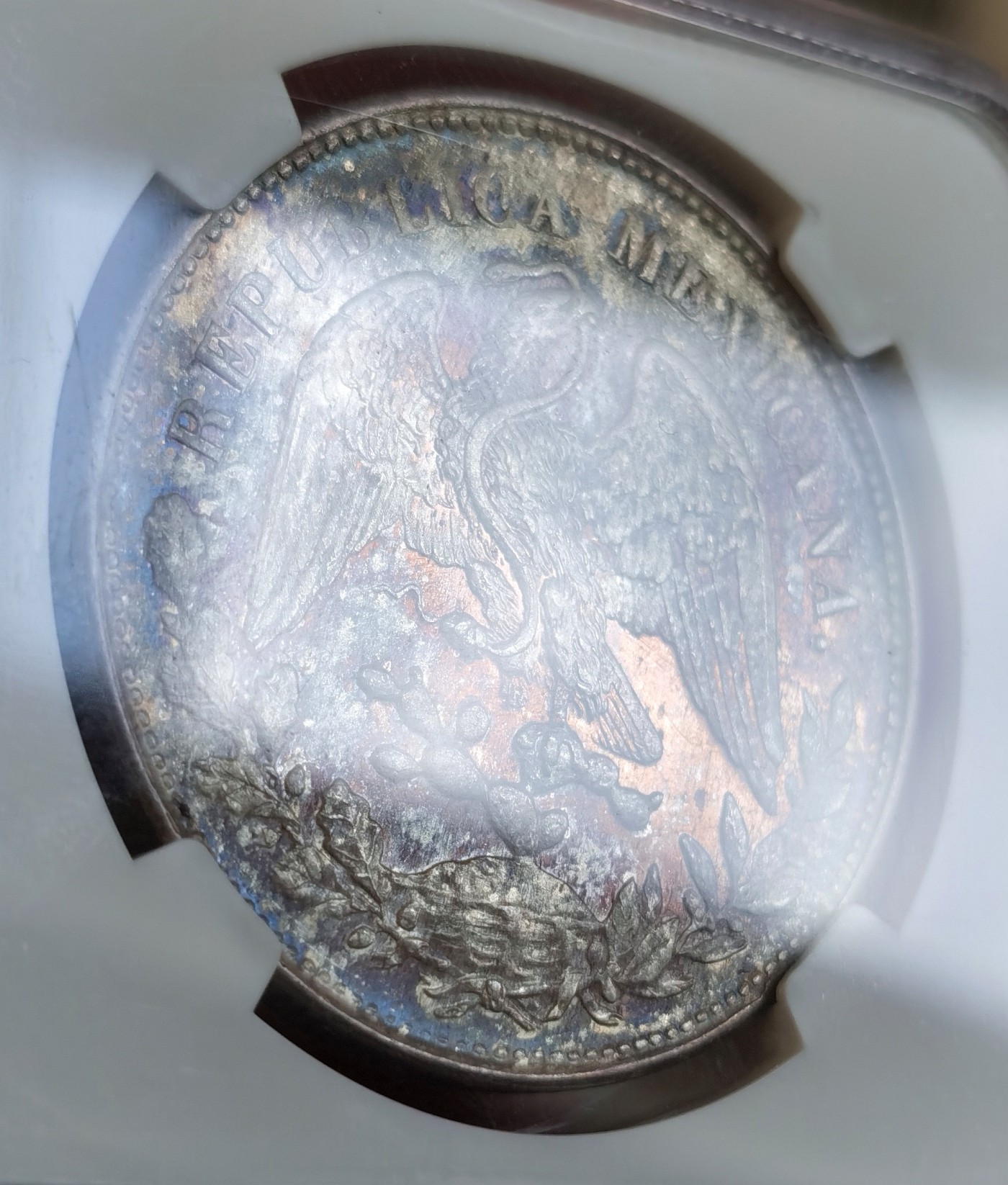 博洋堂世界钱币拍卖第066期（全场包邮） NGC MS62 墨西哥1902年MO AM版直边鹰洋，底板带彩