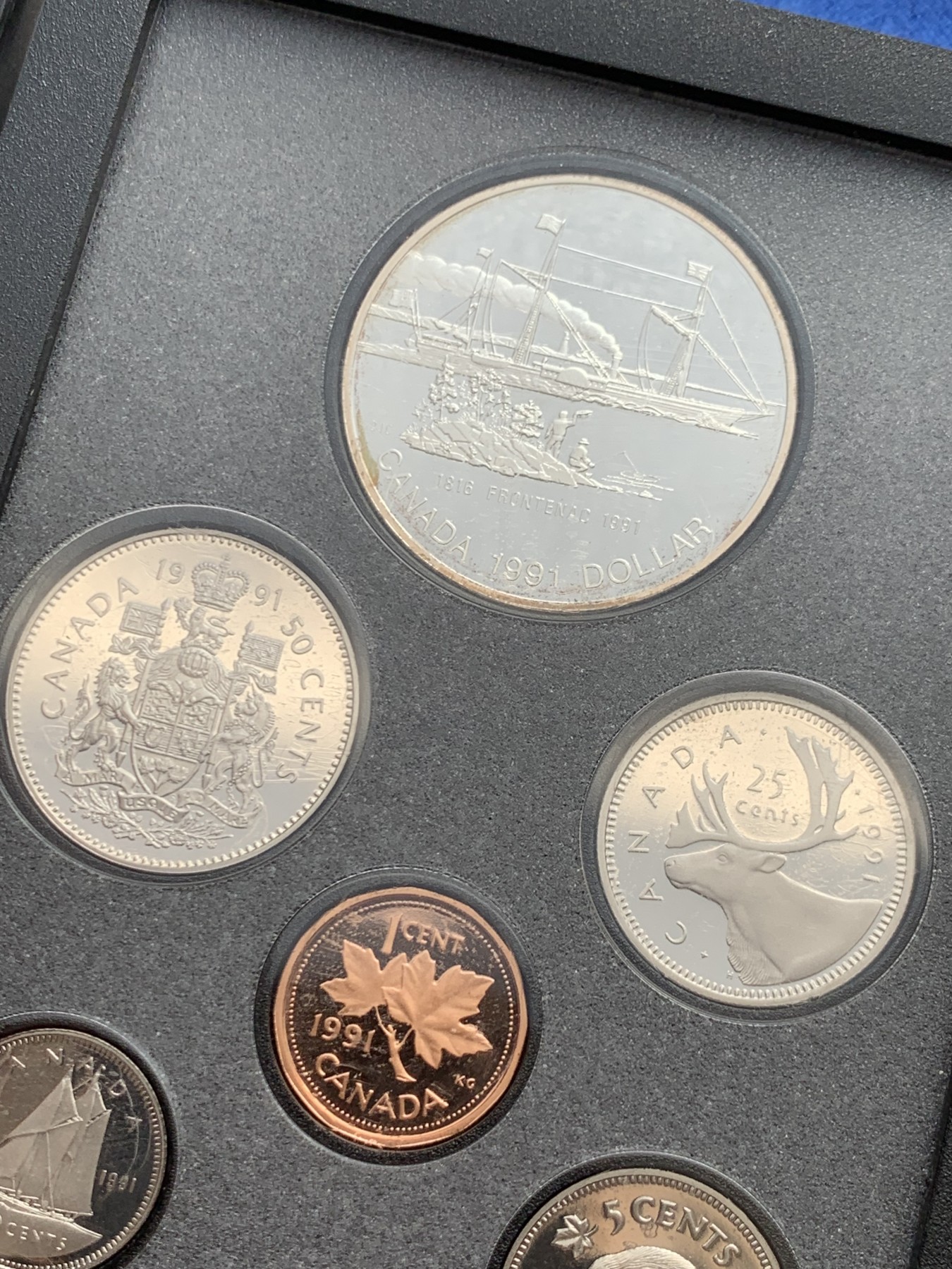 《竞宝斋》第243场-周日，周一 新年开场 (全场包邮) 加拿大1991年精致套币 含大银币一枚