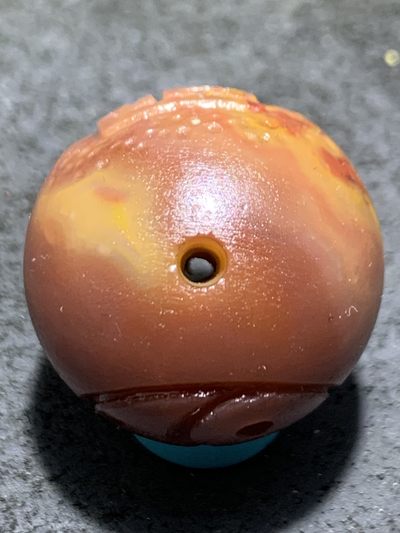 战国红玛瑙亚光手工雕刻道字太极阴阳鱼珠一颗！ 战国红玛瑙亚光手工雕刻道字太极阴阳鱼珠一颗！