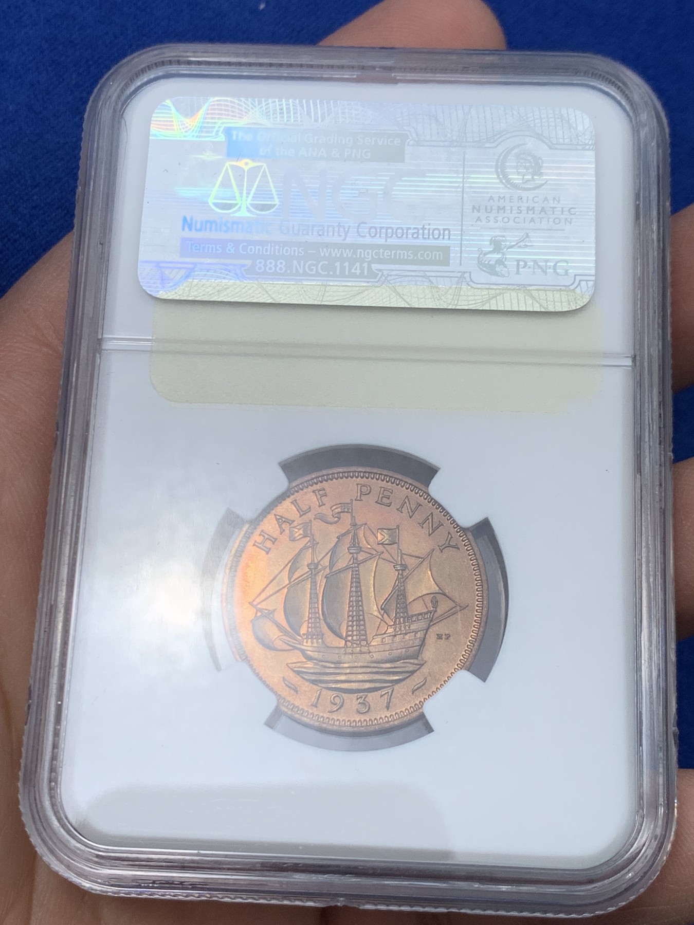 《竞宝斋》第243场-周日，周一 新年开场 (全场包邮) NGC PF66RB 亚军分 英国1937年乔治六世精制半便士铜币，老盒收藏级高分。此前竞宝斋67RB不含佣金1150元成交