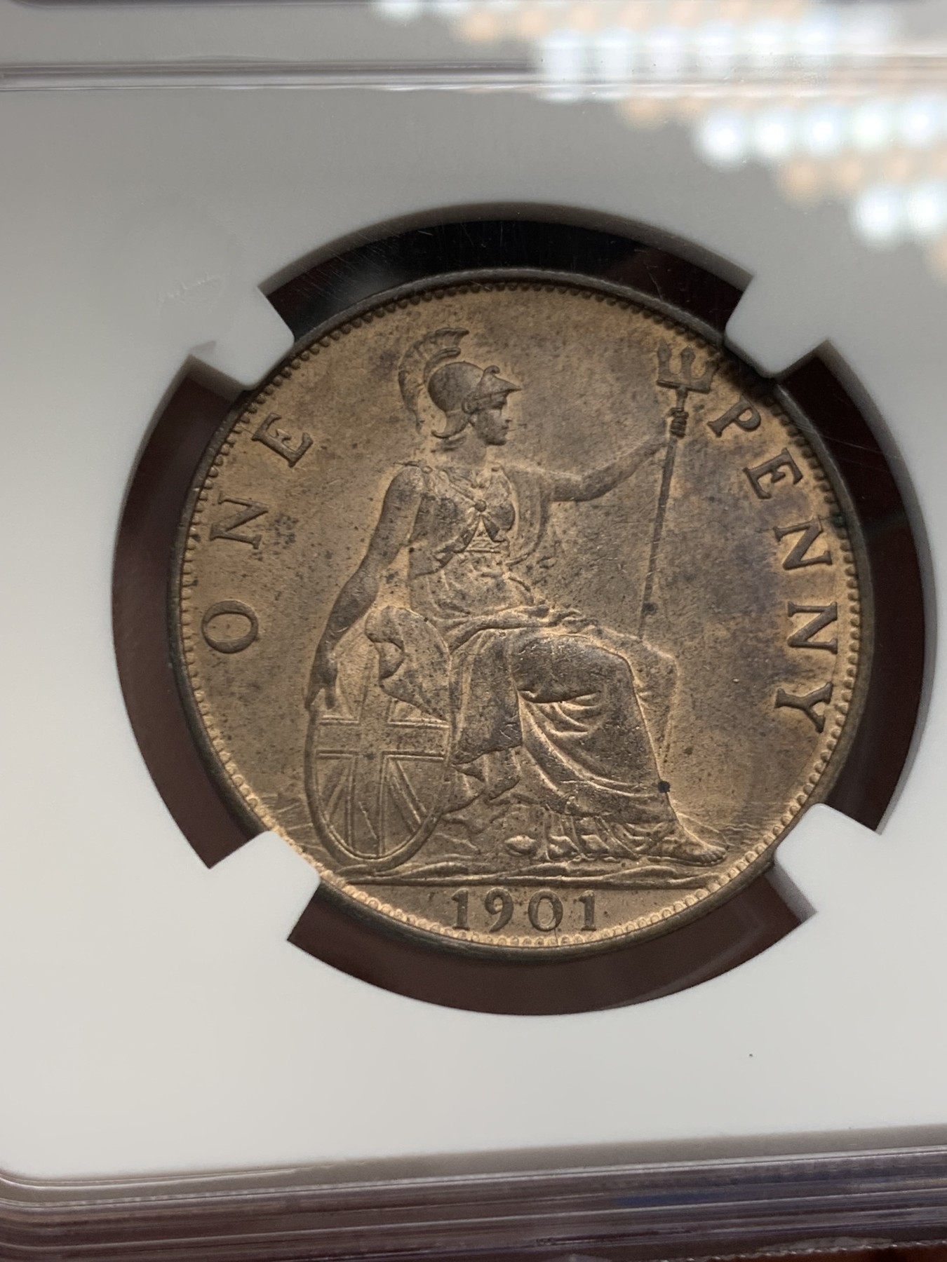 《竞宝斋》第243场-周日，周一 新年开场 (全场包邮) NGC MS63RB 英国 1901年 维多利亚披纱头像 1便士 铜币