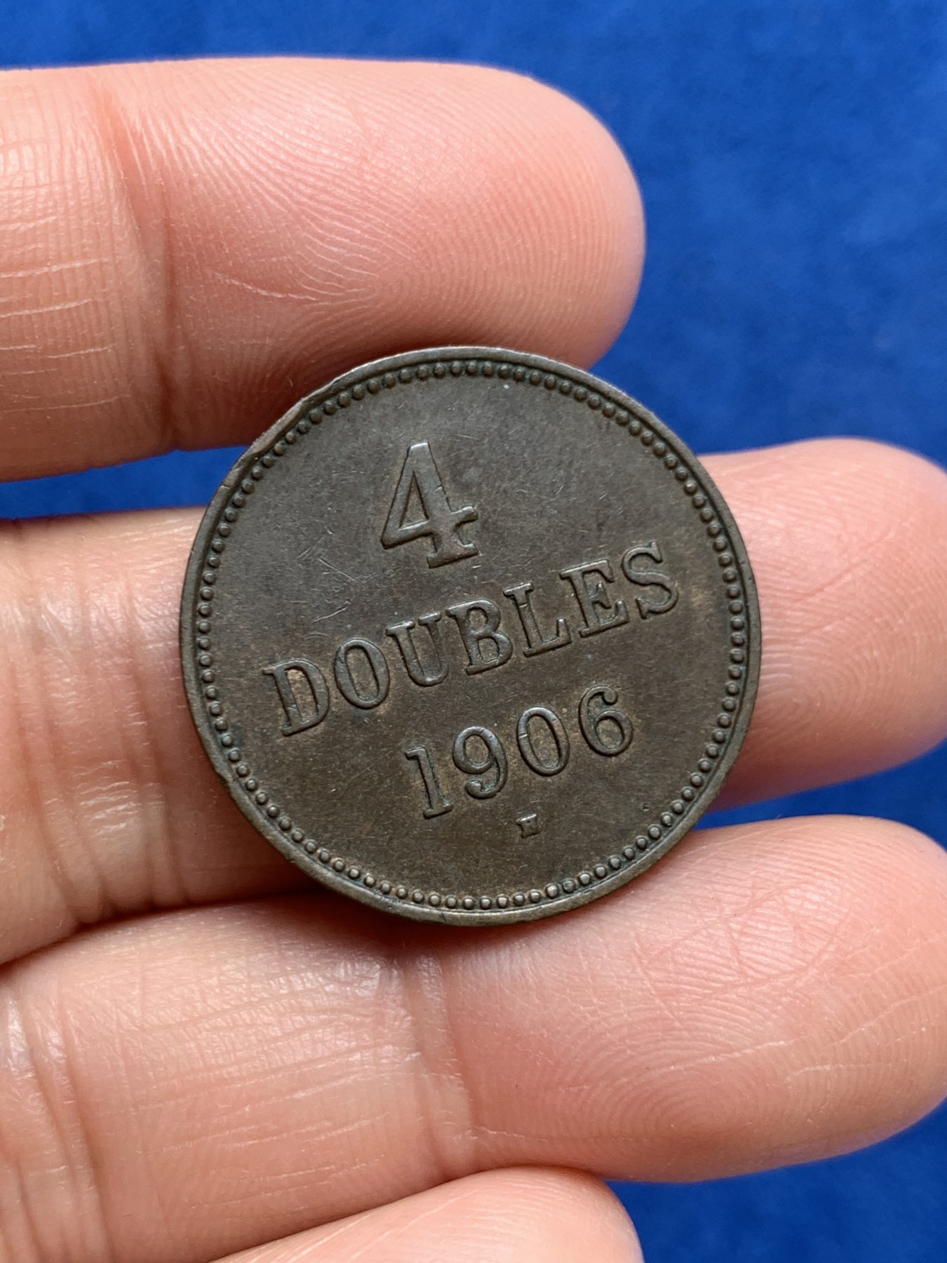 《竞宝斋》第243场-周日，周一 新年开场 (全场包邮) 2枚一组 根西爱德华七世少见铜币(1902年8道布+1906年4道布)，品相都不错