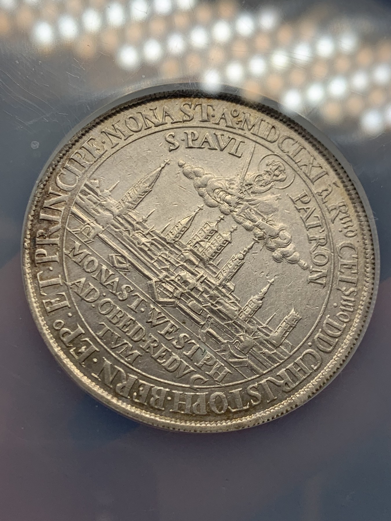 《竞宝斋》第243场-周日，周一 新年开场 (全场包邮) NGC AU 德国 1661 明斯特 云端圣保罗 城市景观泰勒大银币  大盒封装 AU58+2021成交价2.3万 AU性价比极好