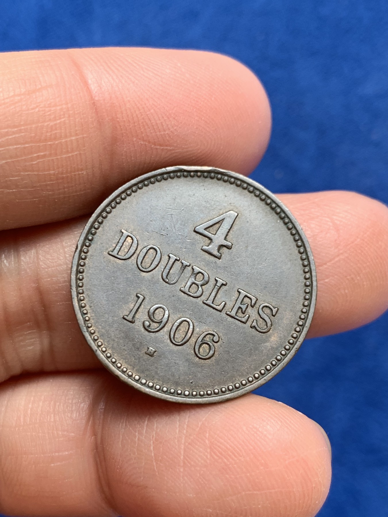 《竞宝斋》第243场-周日，周一 新年开场 (全场包邮) 2枚一组 根西爱德华七世少见铜币(1902年8道布+1906年4道布)，品相都不错