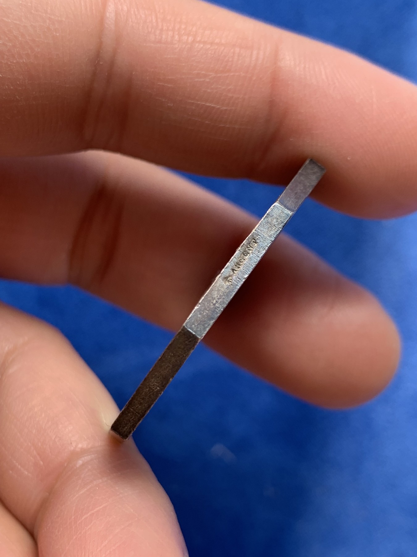 《竞宝斋》第243场-周日，周一 新年开场 (全场包邮) 法国先见之明保险公司八角银质代币，36.3毫米，19.01克，1860-1879年蜜蜂边铭