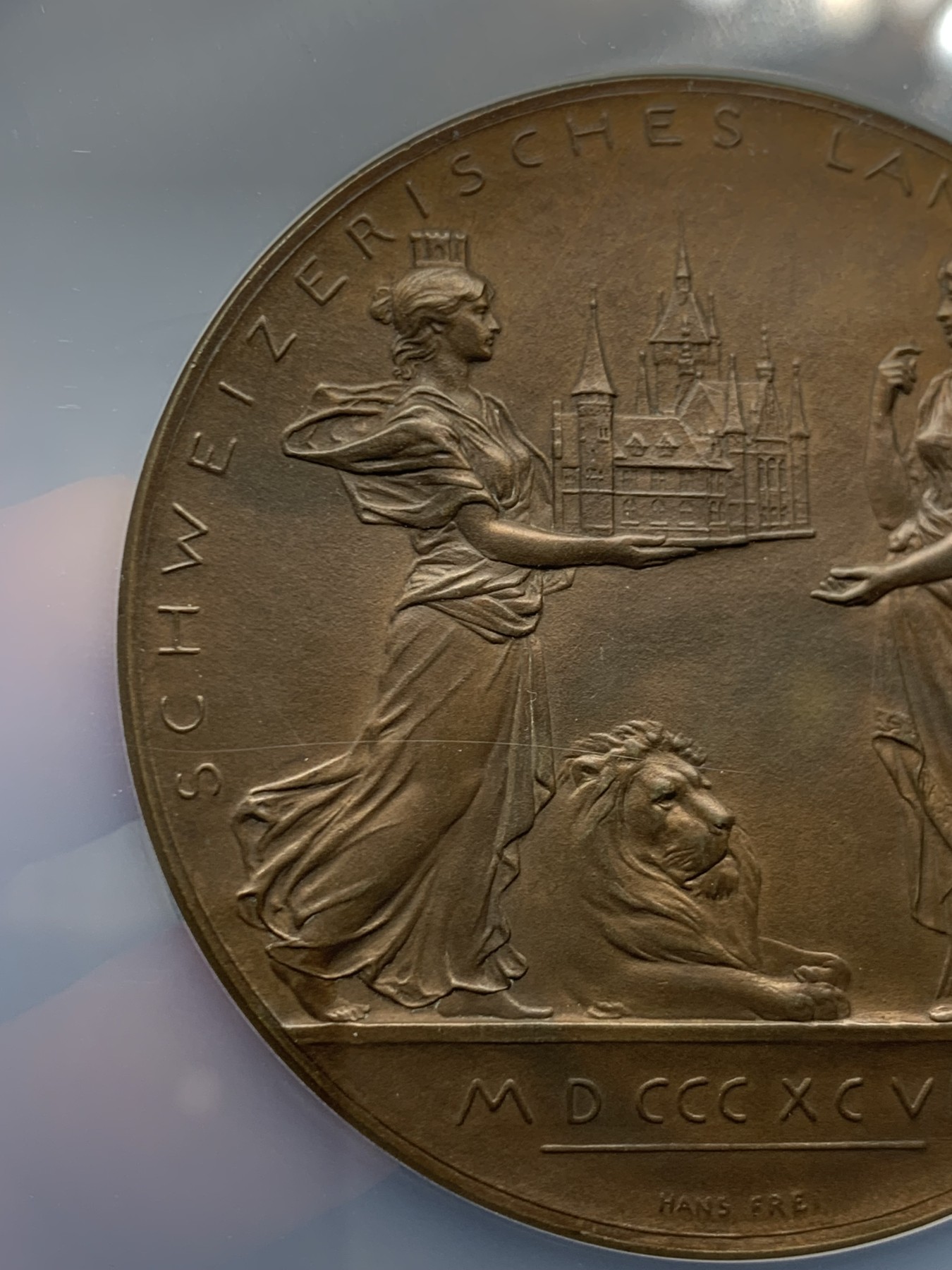 《竞宝斋》第243场-周日，周一 新年开场 (全场包邮) NGC MS63 瑞士1898国家博物馆铜章 大盒封装 章直径57mm左右 大规格