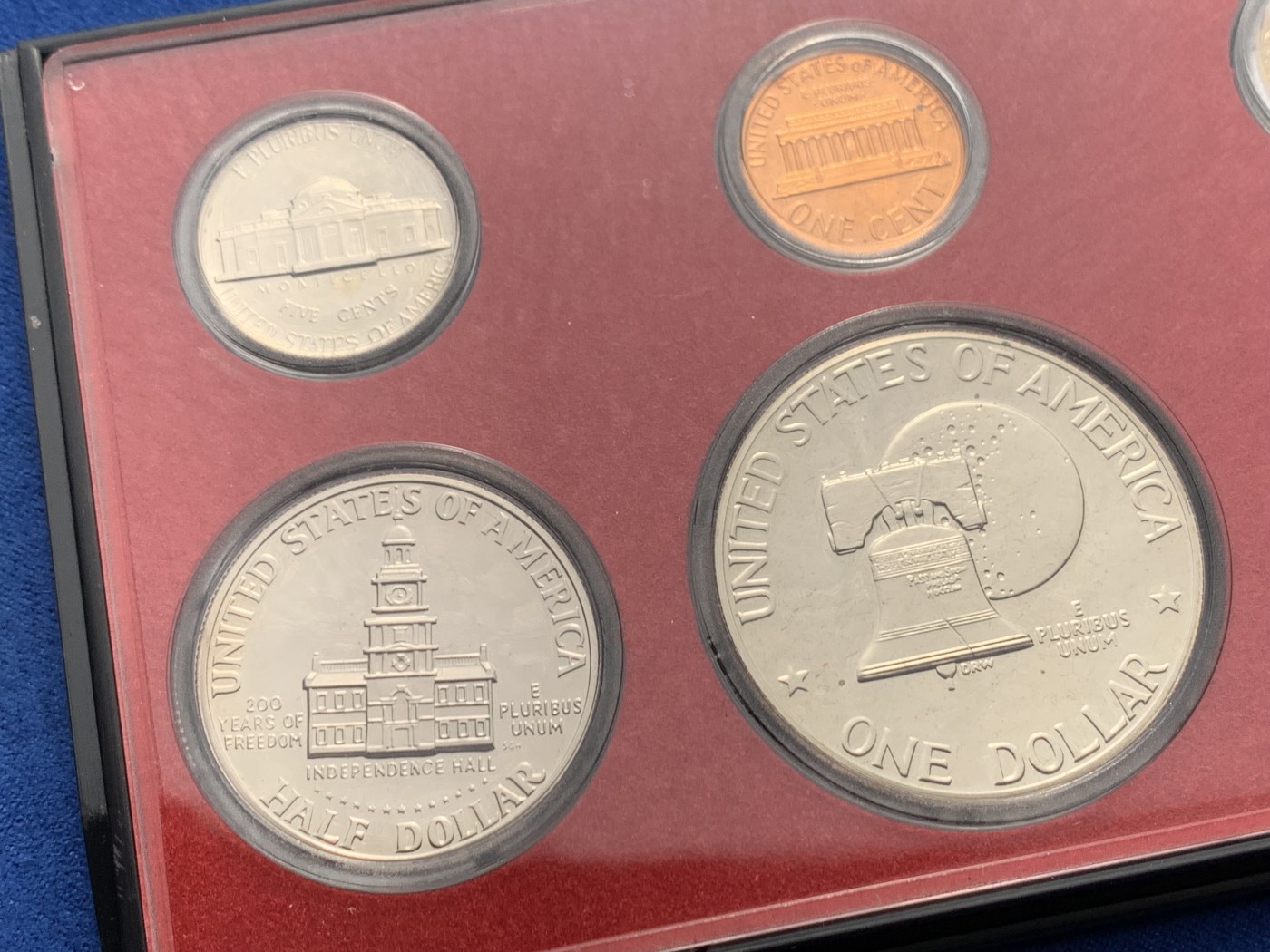 《竞宝斋》第243场-周日，周一 新年开场 (全场包邮) 美国1976年精致套币 含精致大艾一元