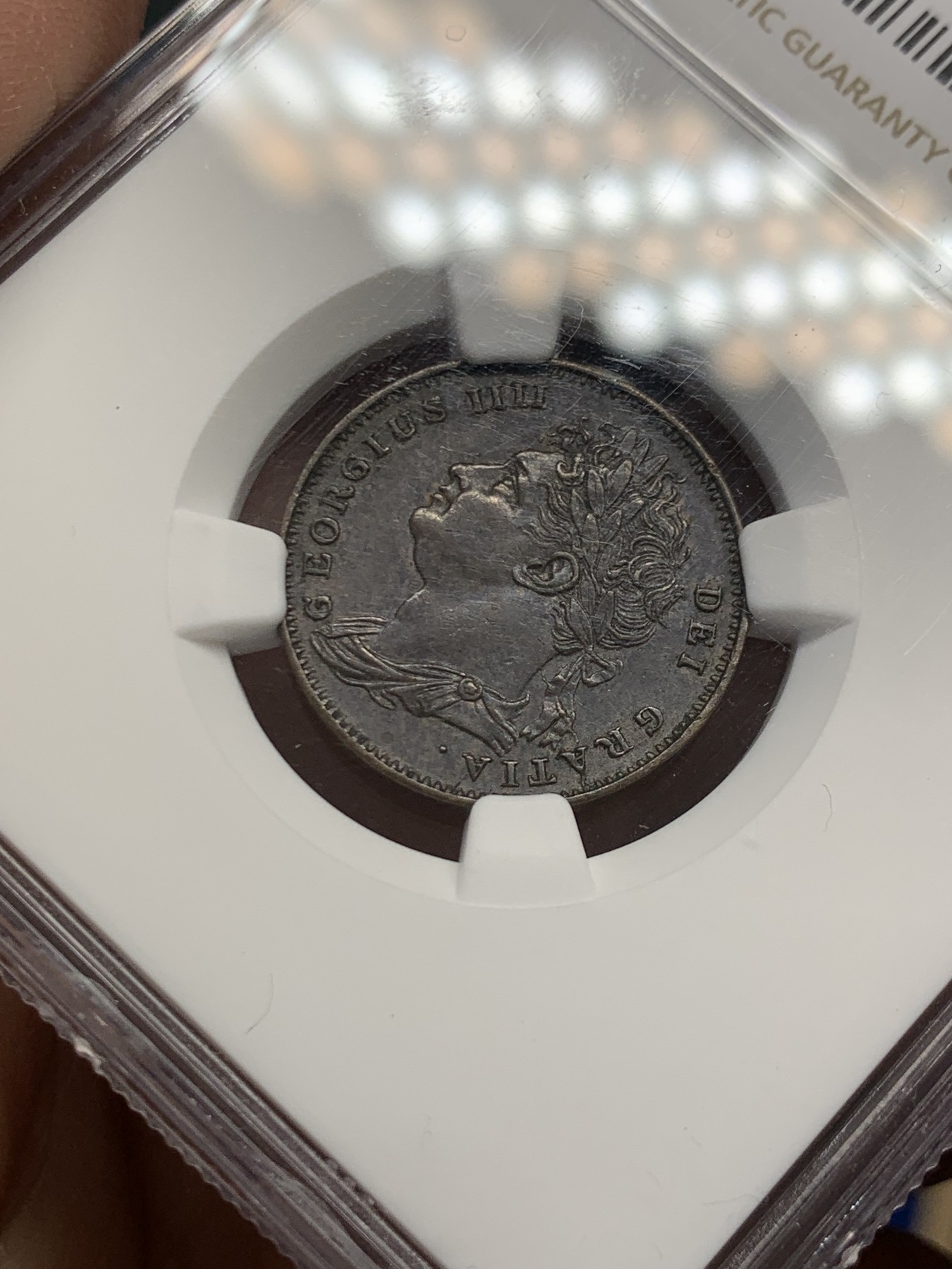 《竞宝斋》第243场-周日，周一 新年开场 (全场包邮) NGC AU53BN 英国1822年乔治四世法新铜币，少见品种，好品很少，女神像胸都没磨损，当unc买的结果给了53。舒服巧克力包浆，人像栩栩如生。