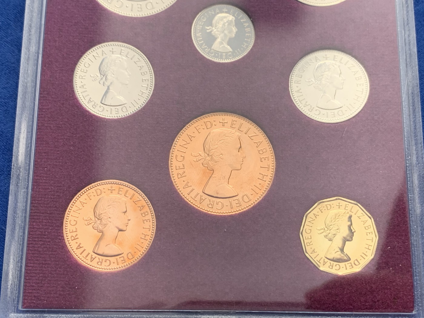 《竞宝斋》第243场-周日，周一 新年开场 (全场包邮) 两套一组 1970年+1971年英国精制套币 十二进制关门/十进制开门套 见证英系钱币的历史变革