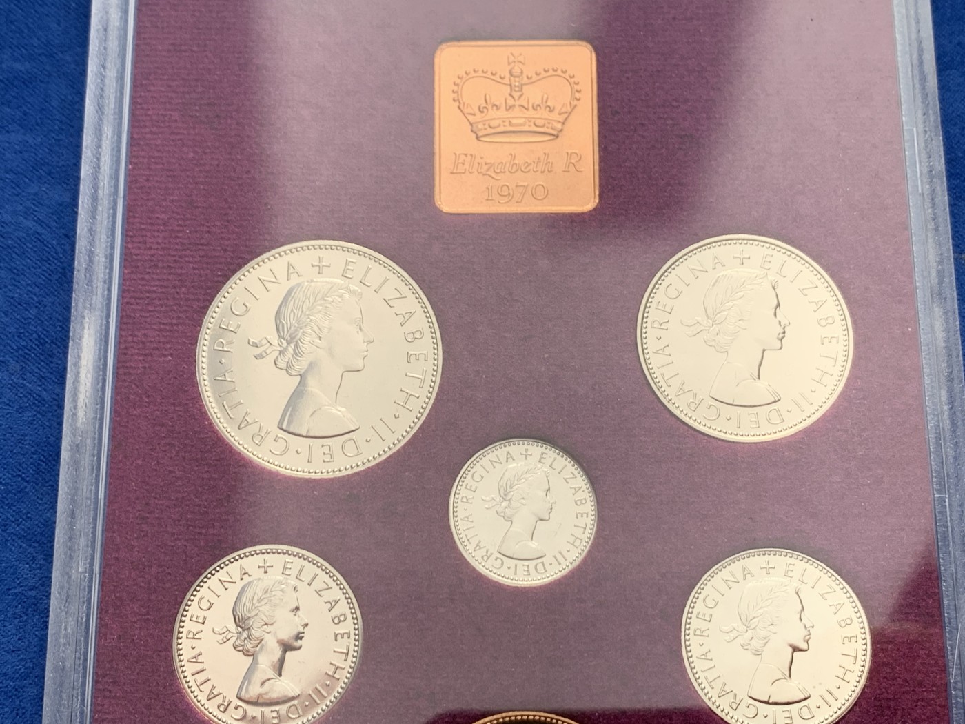 《竞宝斋》第243场-周日，周一 新年开场 (全场包邮) 两套一组 1970年+1971年英国精制套币 十二进制关门/十进制开门套 见证英系钱币的历史变革