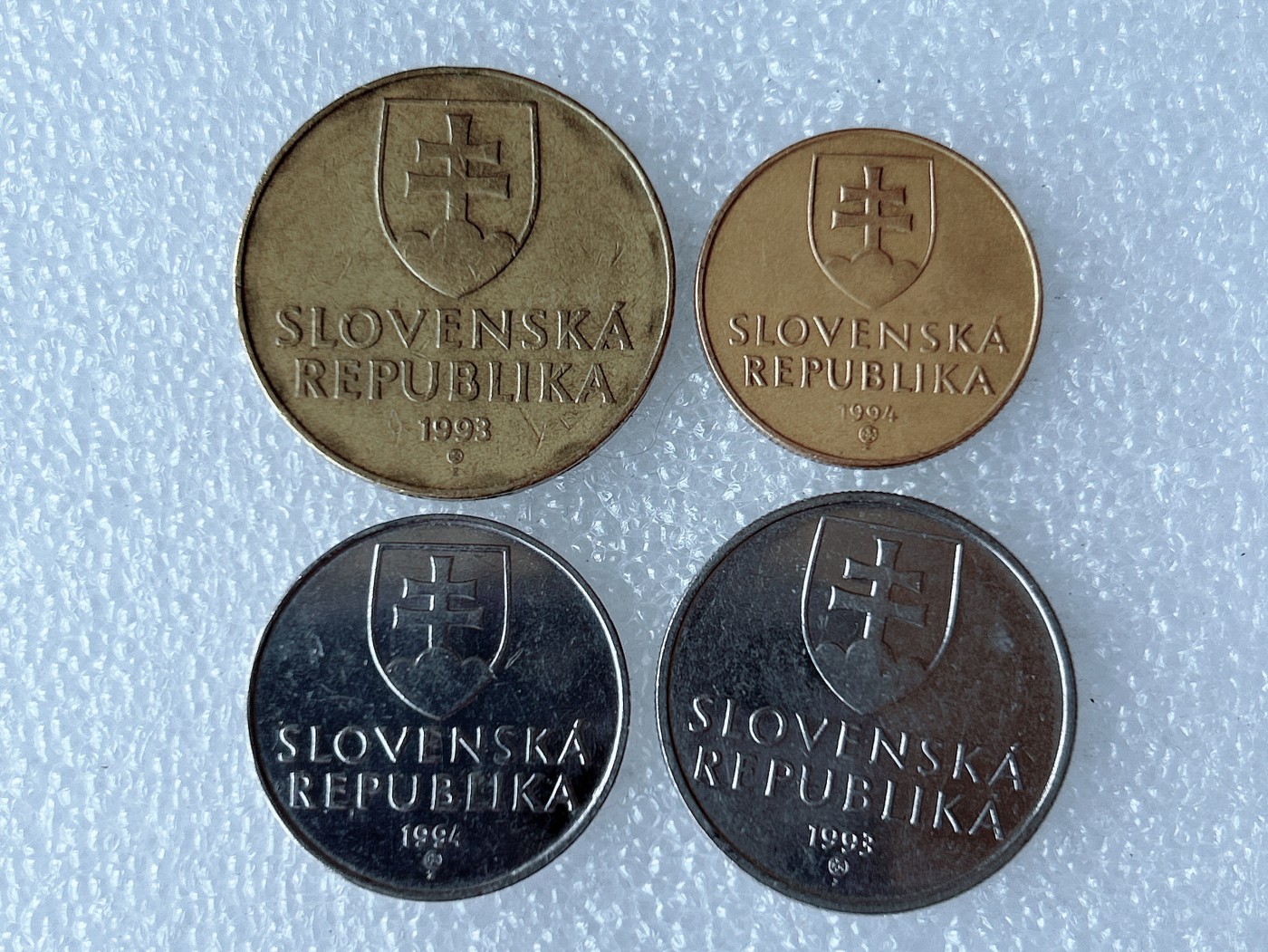 第一海外回流一元起拍收藏 散币专场 第68期 斯洛伐克 4枚