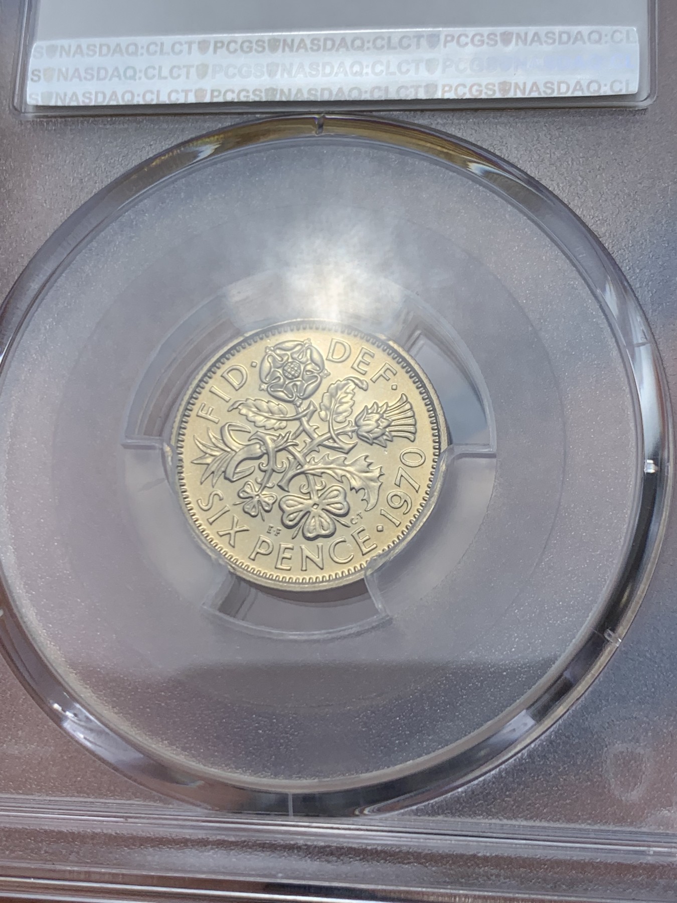 《竞宝斋》第243场-周日，周一 新年开场 (全场包邮) PCGS PR68 英国1970年精制6便士 十二进制关门套 分数到位