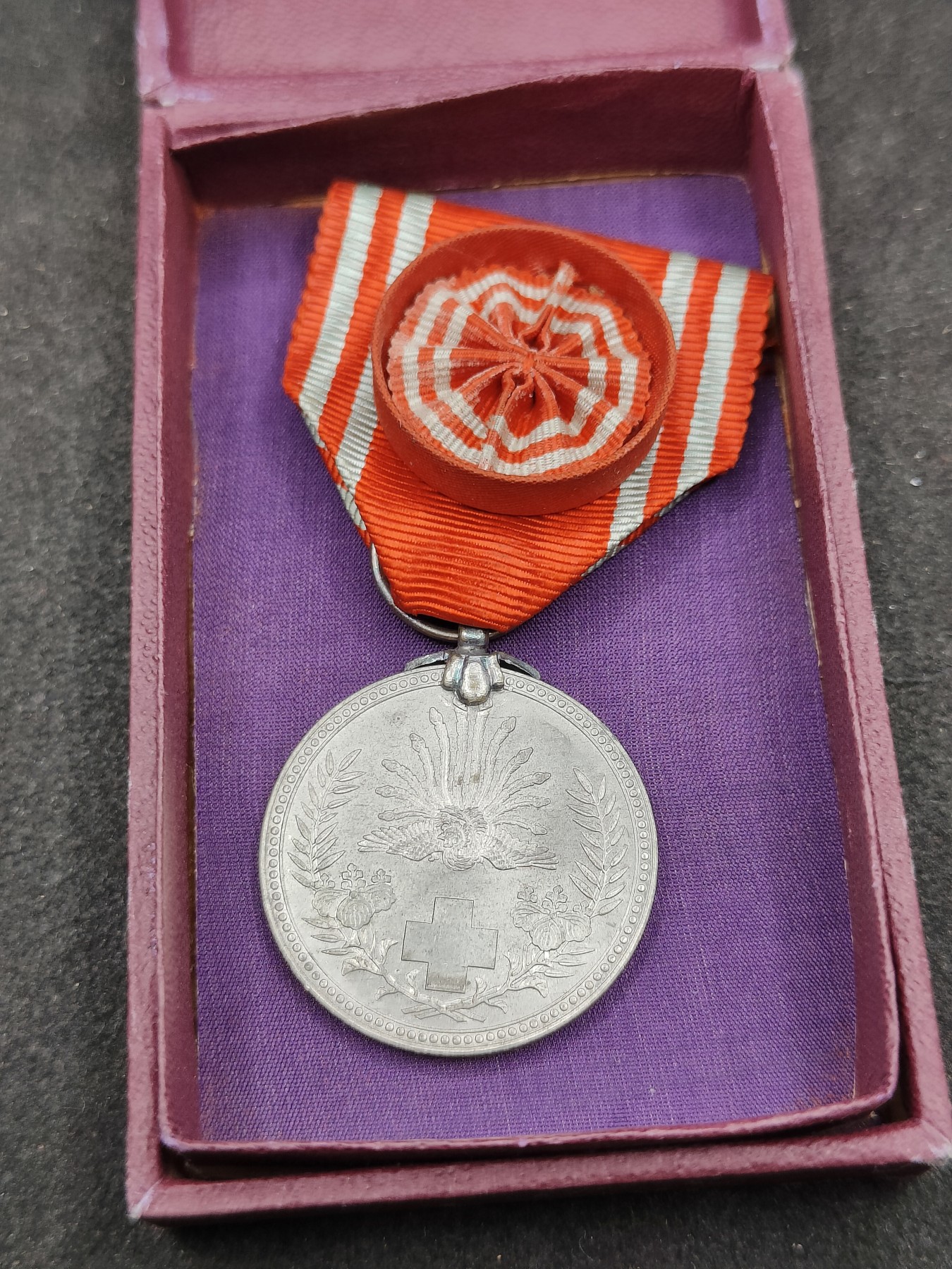 全场0元起拍 第136期 咸鱼国勋章拍卖专场 3月6日（周三）下午6：00开始 日本战时 赤十字特别社员章