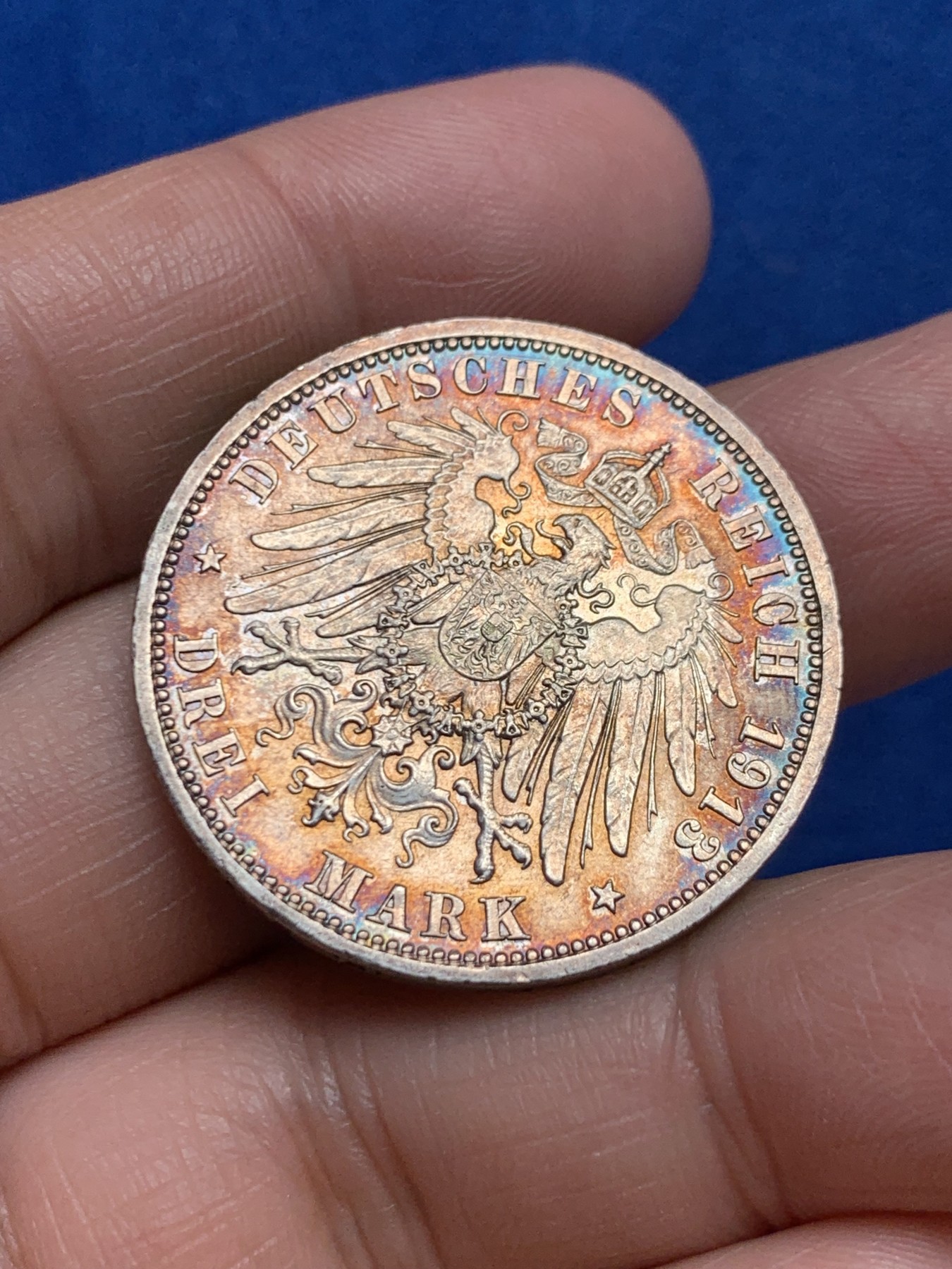 《竞宝斋》第243场-周日，周一 新年开场 (全场包邮) 德国 1913年 威廉二世3马克 银币 转光明显 五彩包浆