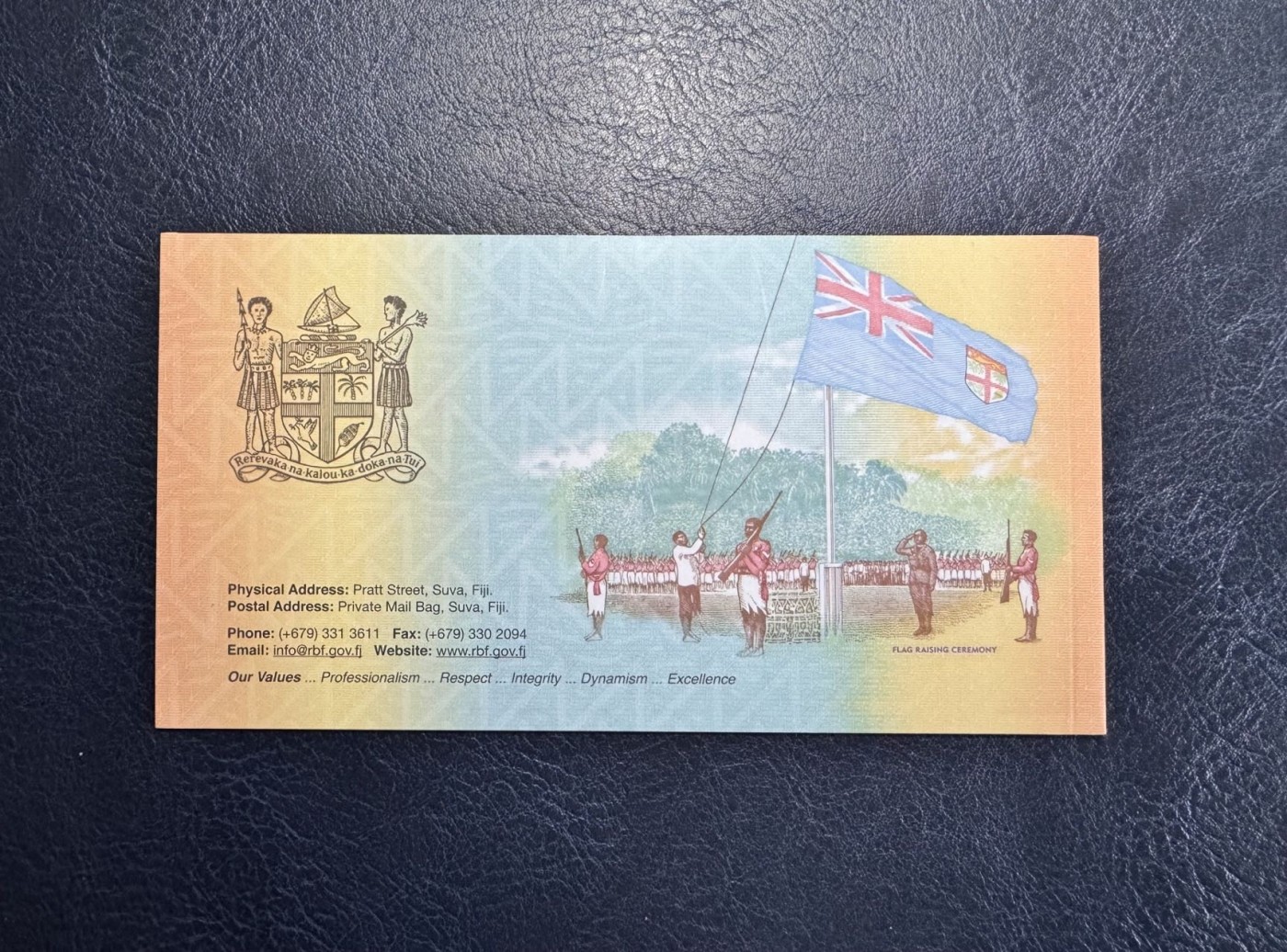 收藏联盟Quantum Auction 第328期拍卖  斐济群岛2020年50元独立纪念钞 品相全新UNC 限量发行3000本带原册 号码无47