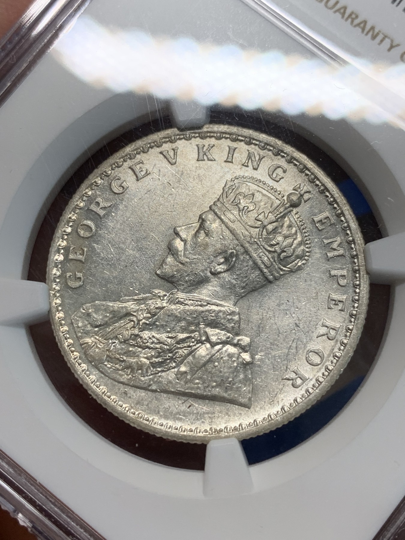 《竞宝斋》第243场-周日，周一 新年开场 (全场包邮) NGC MS61 印度1916C乔治五世1卢比银币