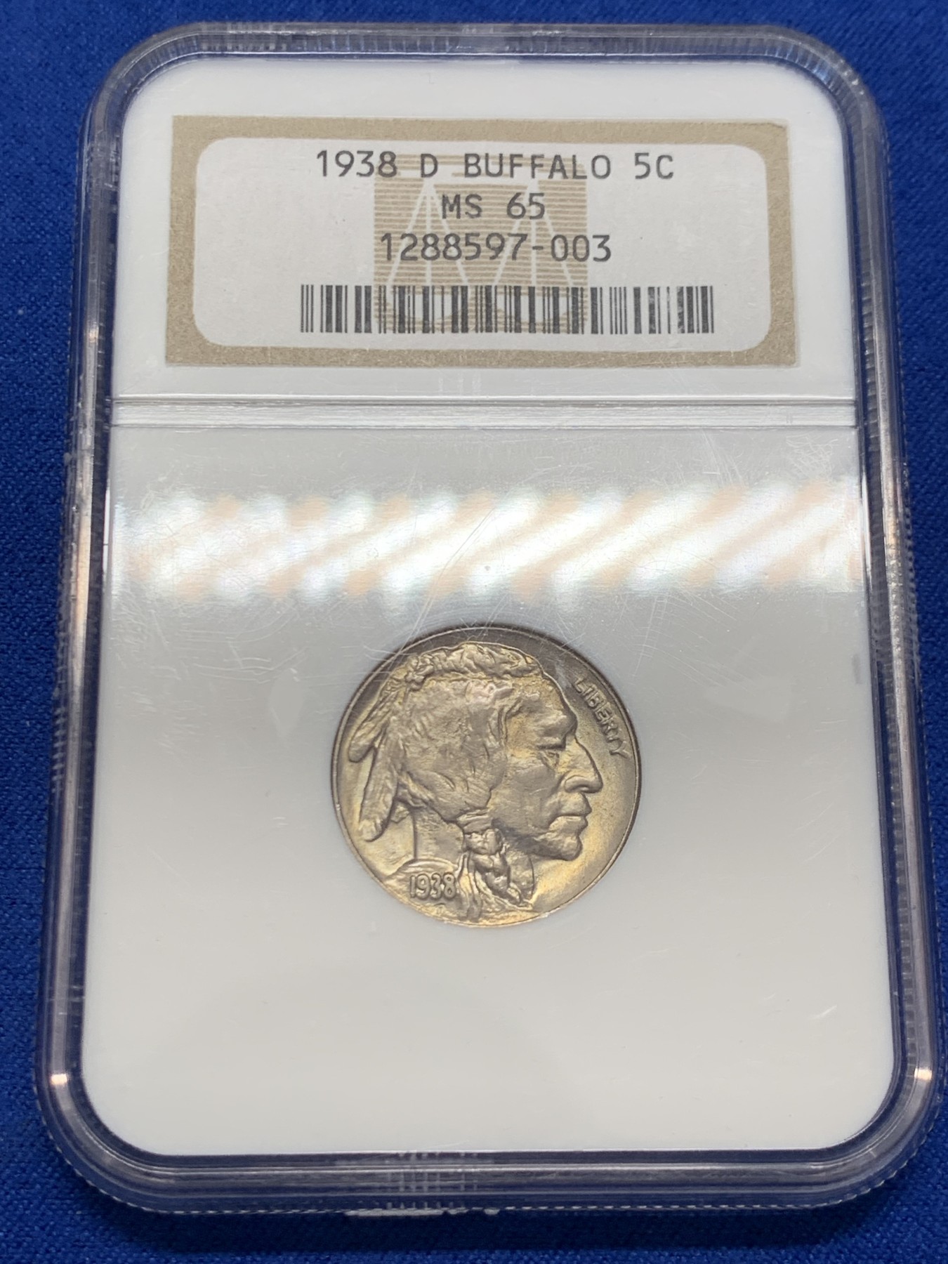 《竞宝斋》第243场-周日，周一 新年开场 (全场包邮) NGC MS65 美国印第安人牦牛 1938年 5美分镍币 美系必藏品种