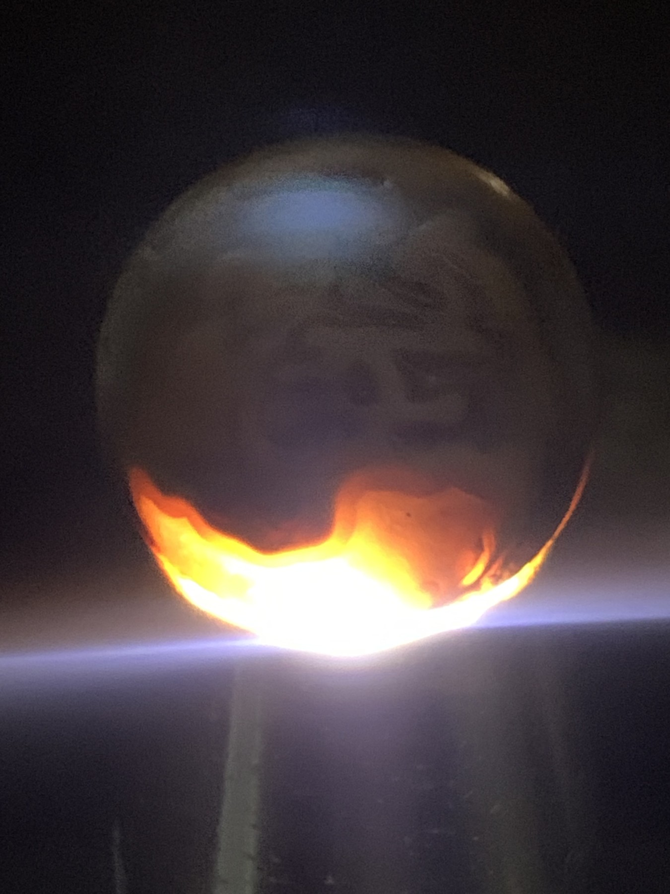 精美风化纹战国红玛瑙亚光雕刻缘字随形珠一颗