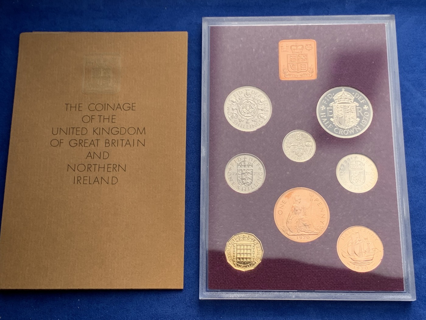 《竞宝斋》第243场-周日，周一 新年开场 (全场包邮) 两套一组 1970年+1971年英国精制套币 十二进制关门/十进制开门套 见证英系钱币的历史变革