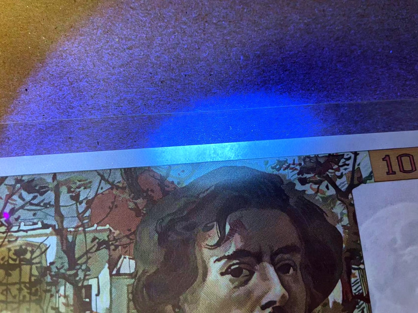 【Blue Auction】✨世界纸币精拍第440期【精】 【一组2张】法国 1984年100法郎&日本 2000年2000元 UNC（极轻微瑕疵）