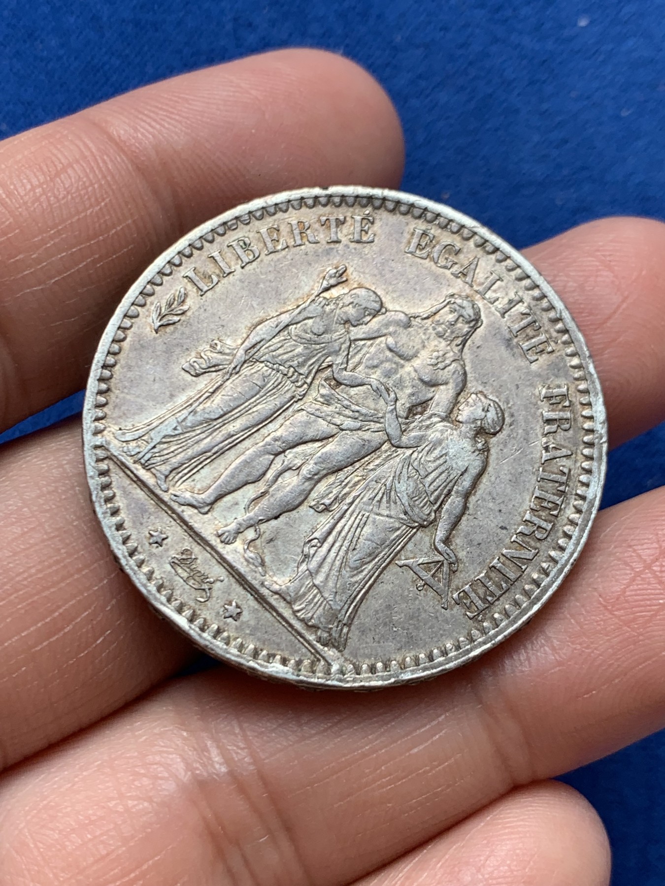 《竞宝斋》第243场-周日，周一 新年开场 (全场包邮) 法国1876年大力神5法郎银币