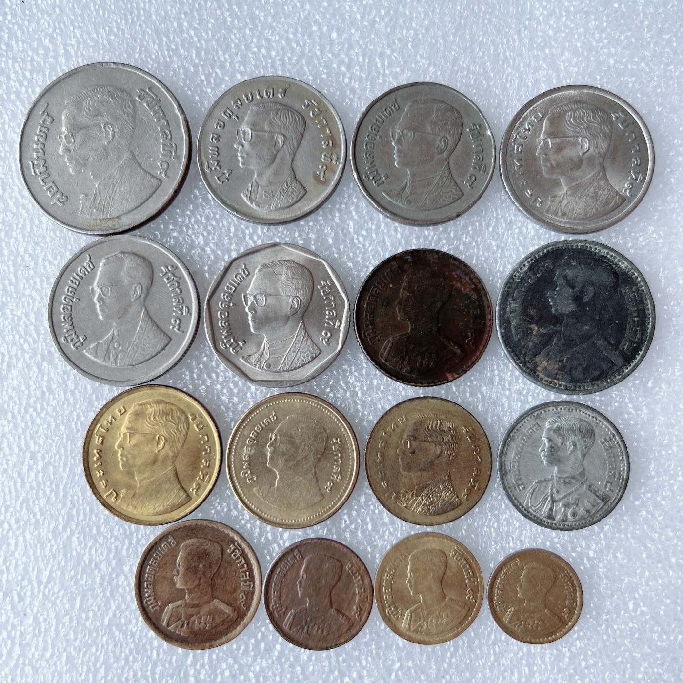 第一海外回流一元起拍收藏 散币专场 第68期 泰国硬币 16枚