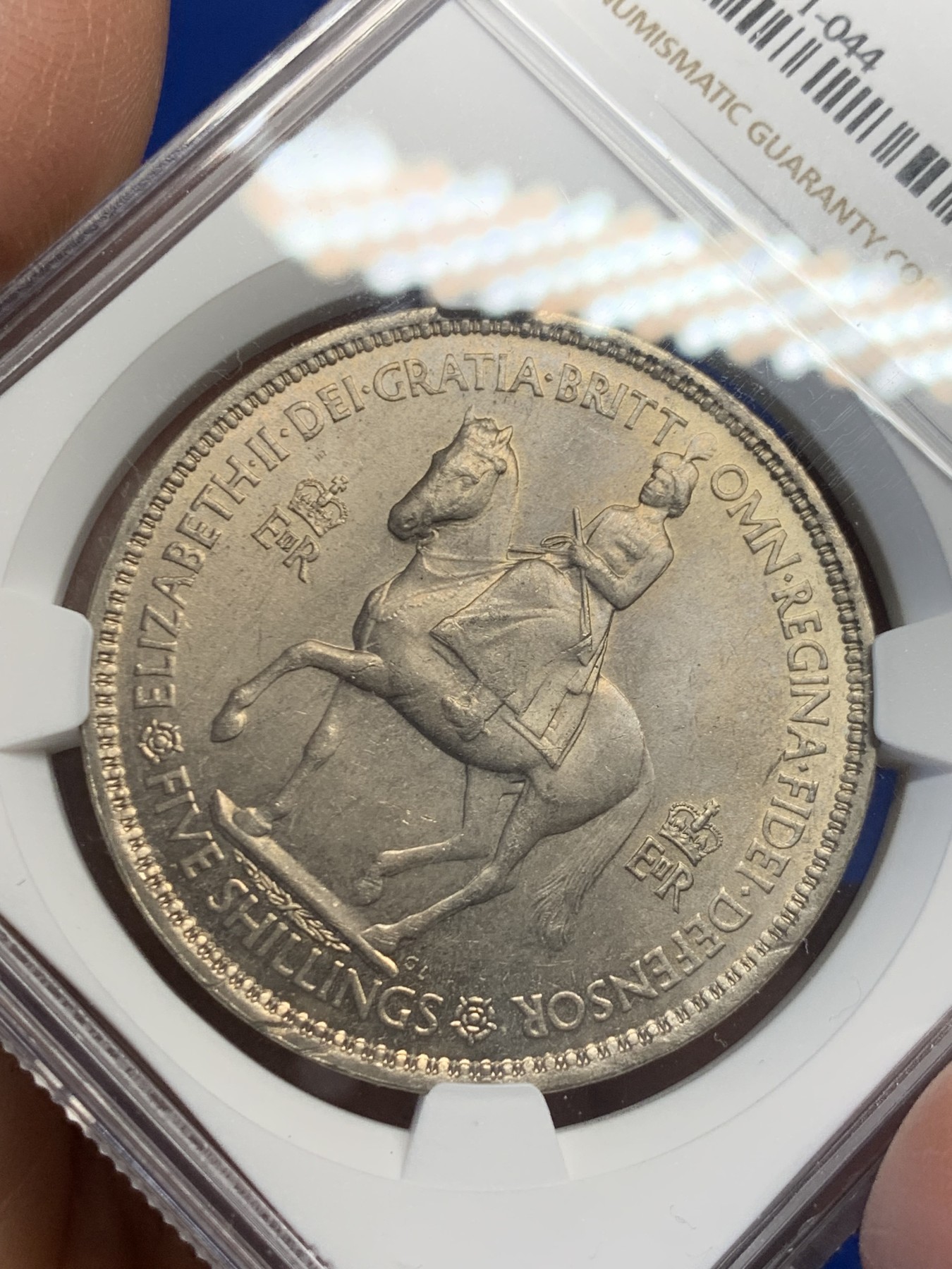 《竞宝斋》第244场-周日，周一 新年开场 (全场包邮) NGC MS64 英国1953年伊丽莎白二世纪念克朗币 登基纪念首枚女皇克朗纪念币