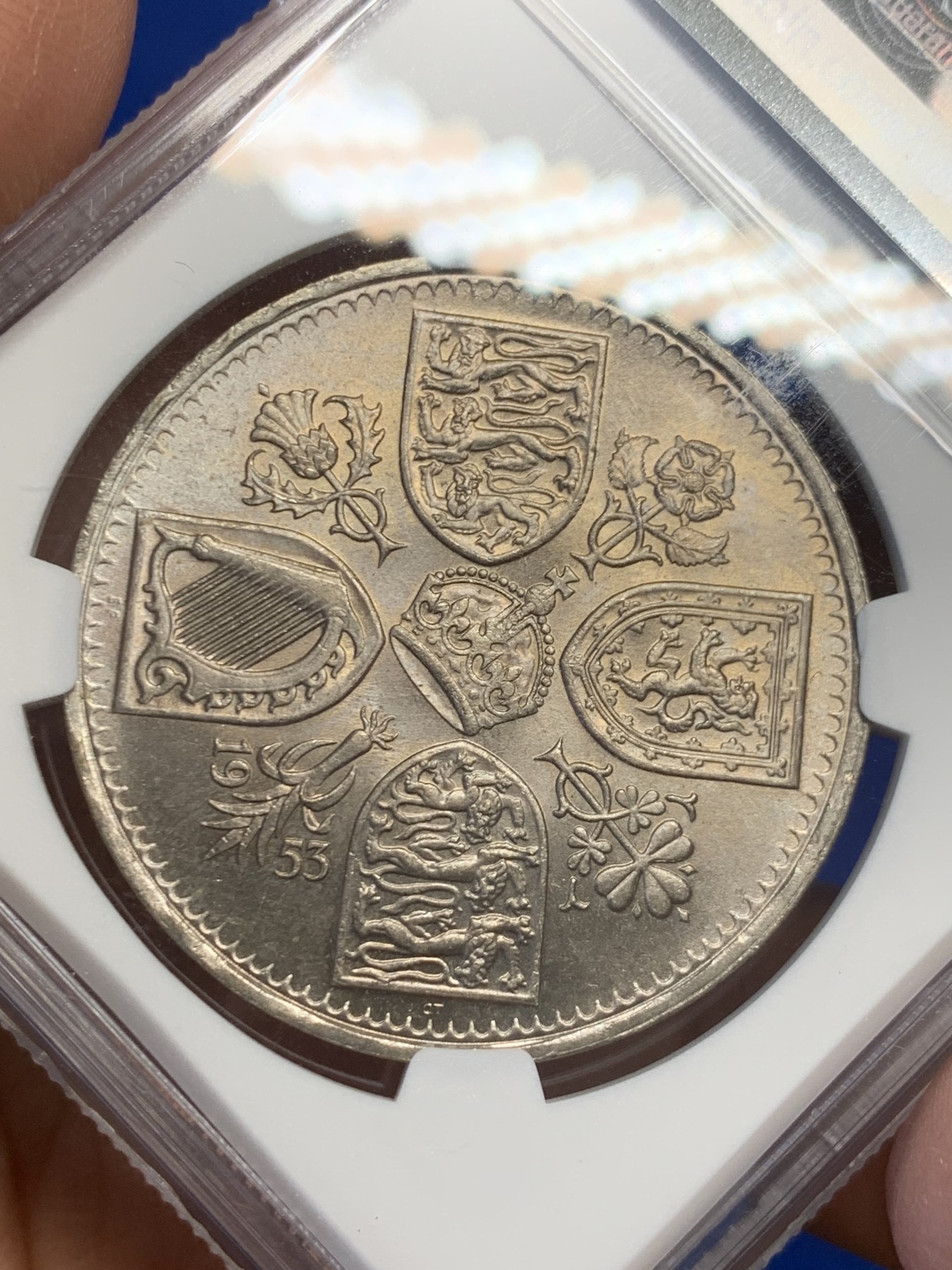 《竞宝斋》第244场-周日，周一 新年开场 (全场包邮) NGC MS64 英国1953年伊丽莎白二世纪念克朗币 登基纪念首枚女皇克朗纪念币