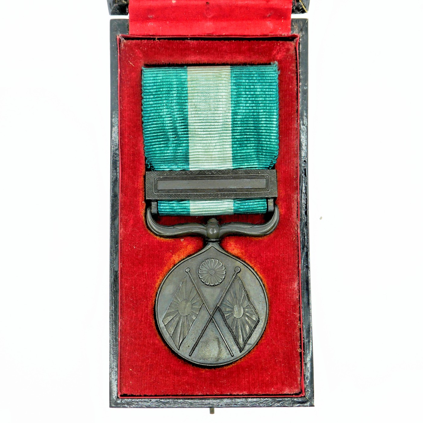 勋章奖章交易所3月9日拍卖 日本日清战争甲马战争，品相不错