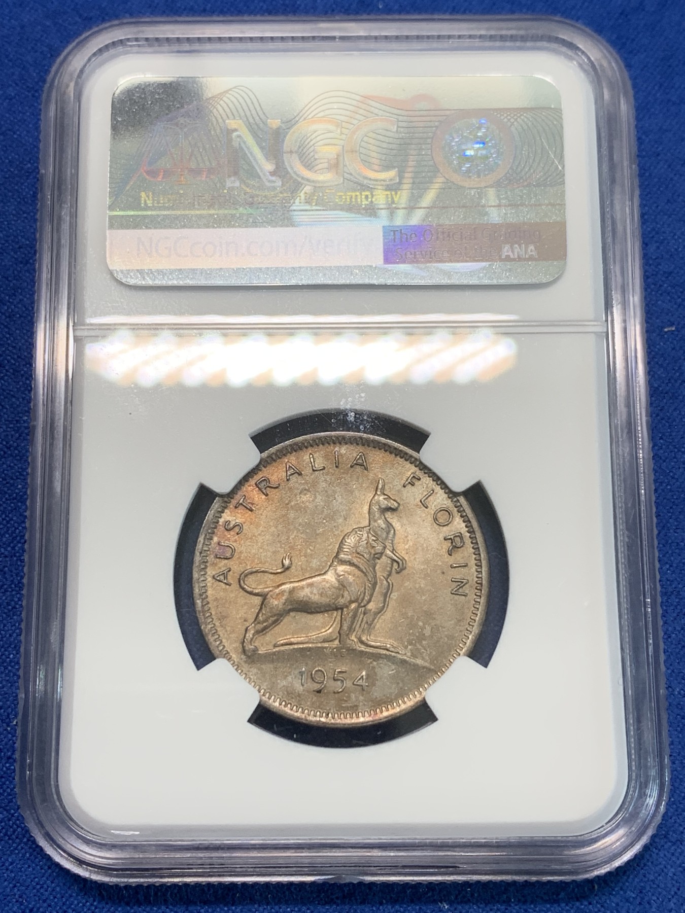 《竞宝斋》第244场-周日，周一 新年开场 (全场包邮) NGC MS63 澳大利亚1954年伊丽莎白女王访问1佛罗林银币 背面五彩包浆