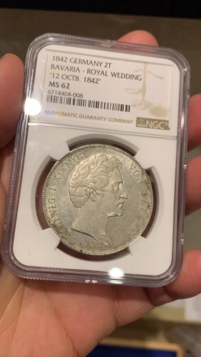 《竞宝斋》第244场-周日，周一 新年开场 (全场包邮) NGC MS62 德国 1842 巴伐利亚皇家婚礼纪念 2泰勒大银币 少见MS 品相 可藏