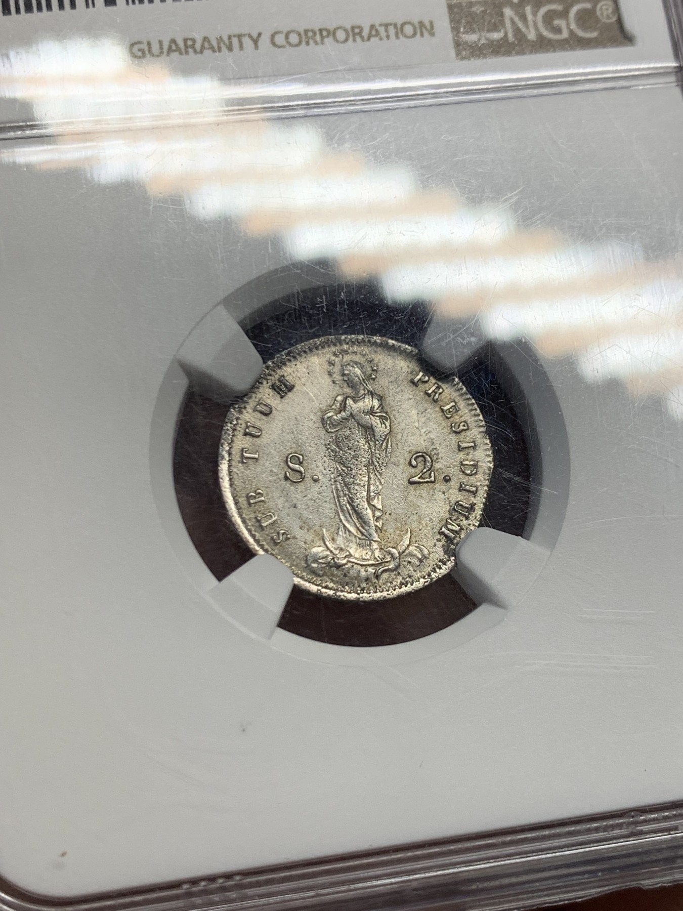 《竞宝斋》第244场-周日，周一 新年开场 (全场包邮) NGC MS62 意大利1814热那亚2索尔迪银币，正面圣母形象设计感极强，极具古典主义美感