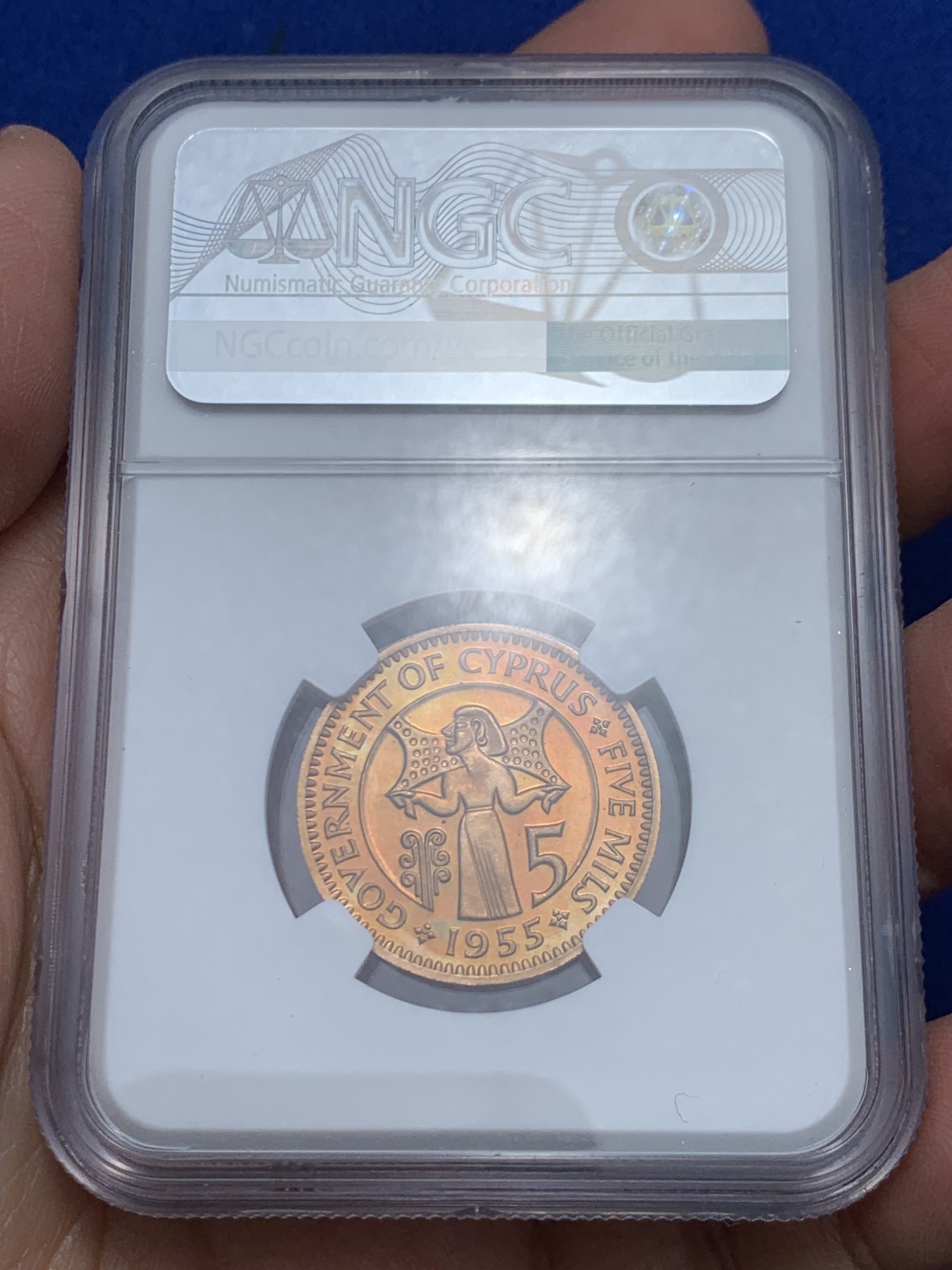 《竞宝斋》第244场-周日，周一 新年开场 (全场包邮) 1955年塞浦路斯5枚套，NGC盒子连号，伊利沙白女王经典形态 ，带原盒