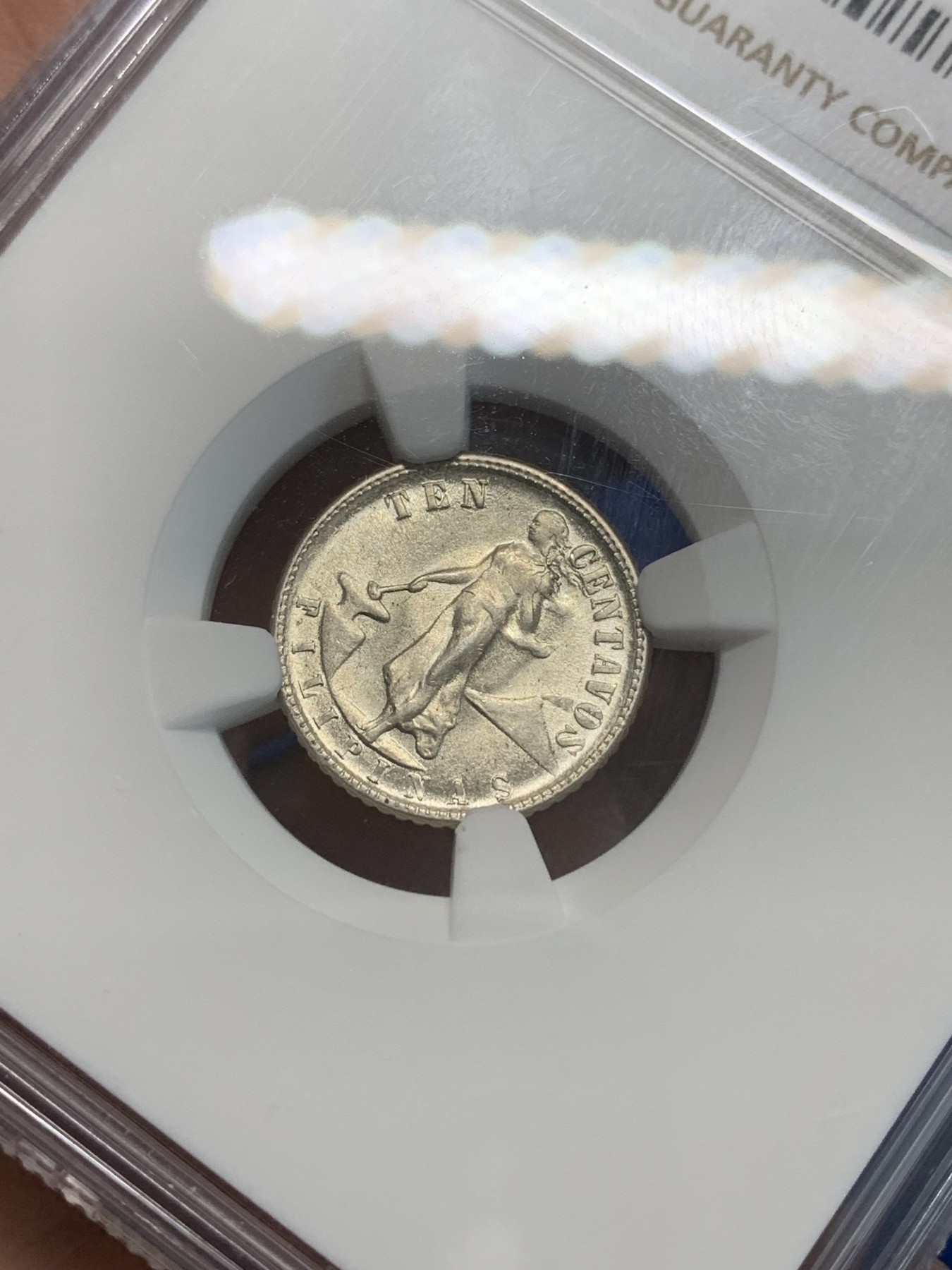 《竞宝斋》第244场-周日，周一 新年开场 (全场包邮) NGC AU58 菲律宾1944年女神10分银币，品相十分精美，有些低评