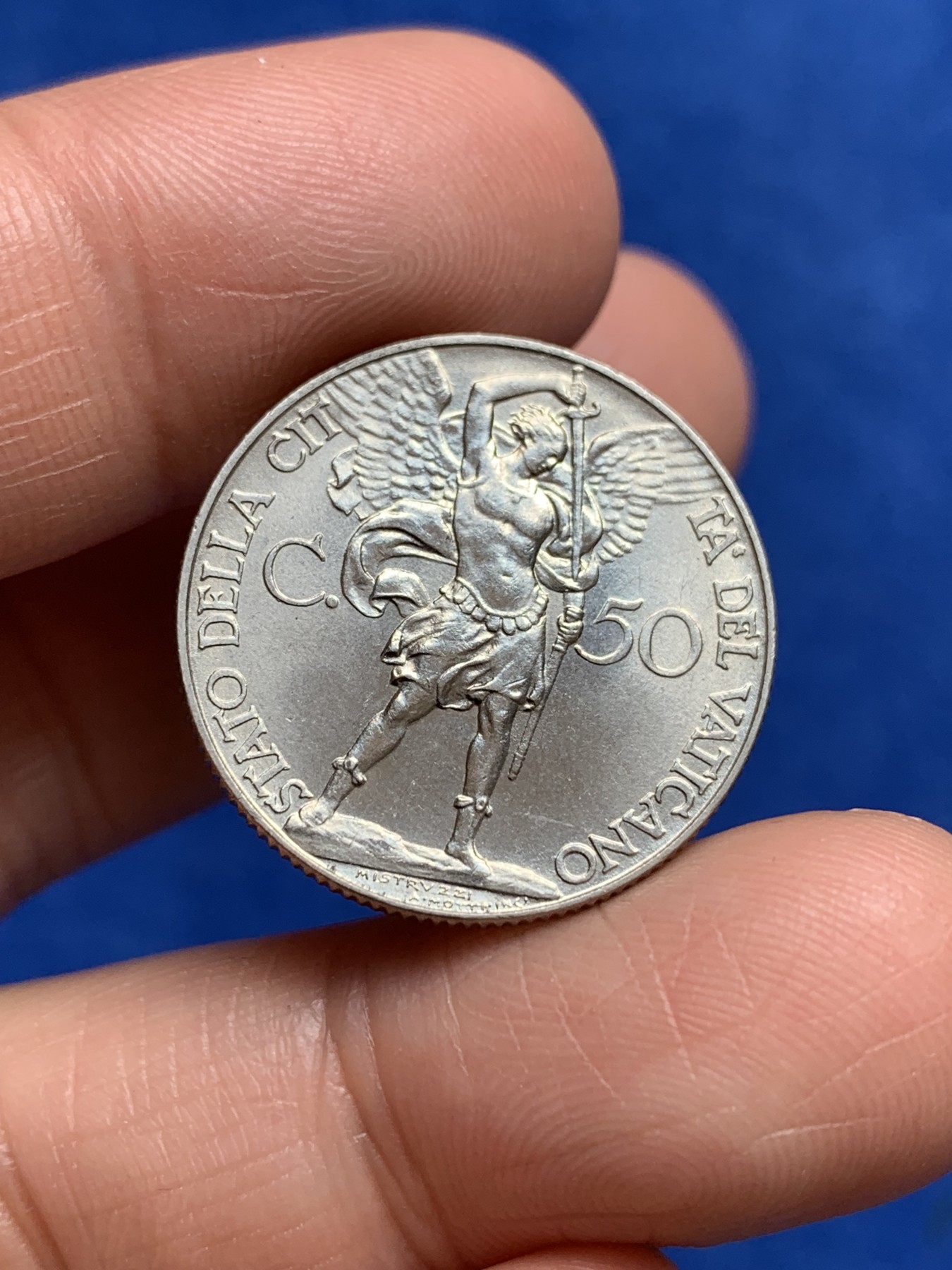 《竞宝斋》第244场-周日，周一 新年开场 (全场包邮) 两枚一组 梵蒂冈50分+2里拉，转光好品，62分往上的品相，梵蒂冈的币不多见