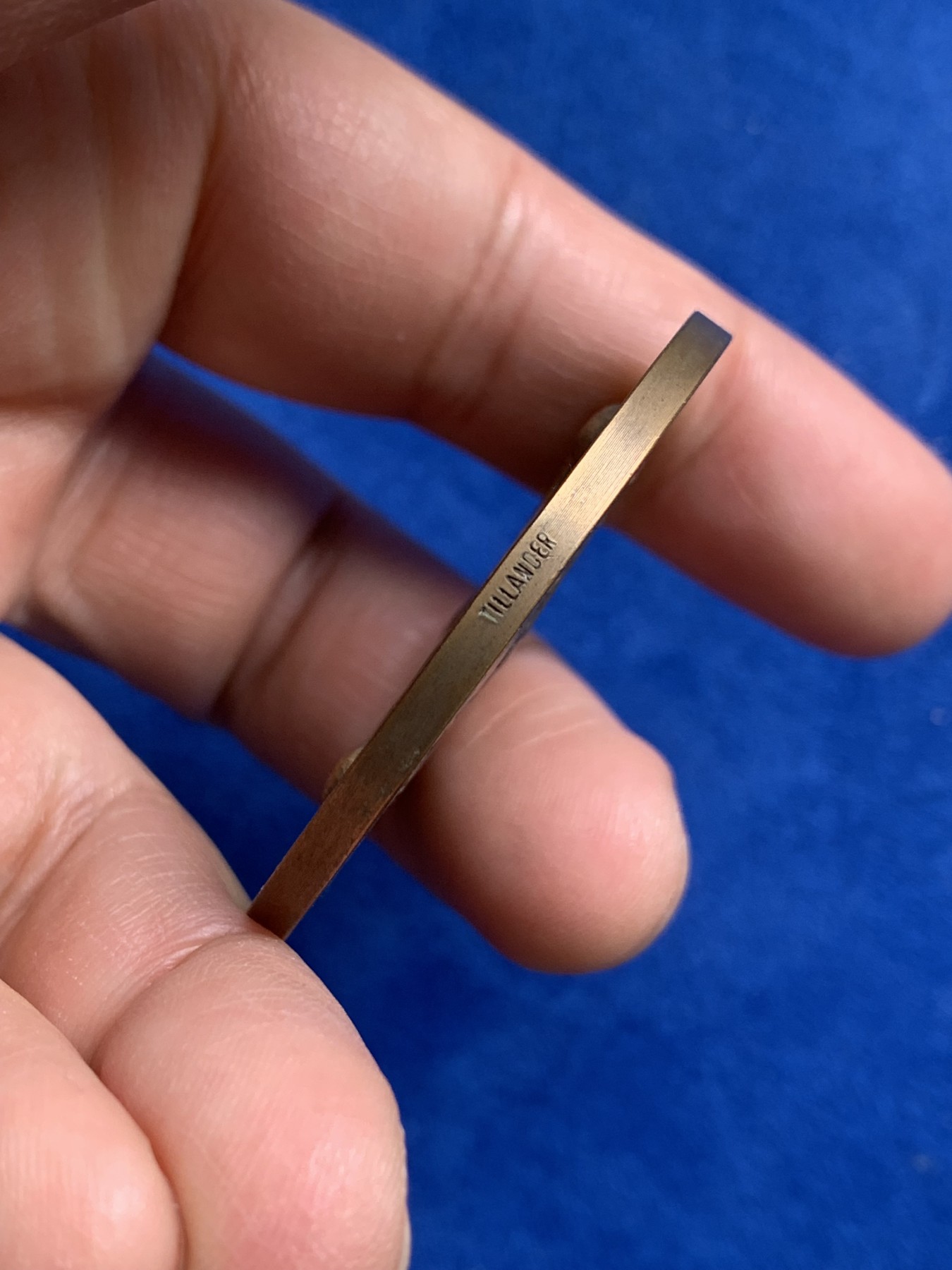 《竞宝斋》第244场-周日，周一 新年开场 (全场包邮) 芬兰钱币协会铜章 45.4mm 37.43g