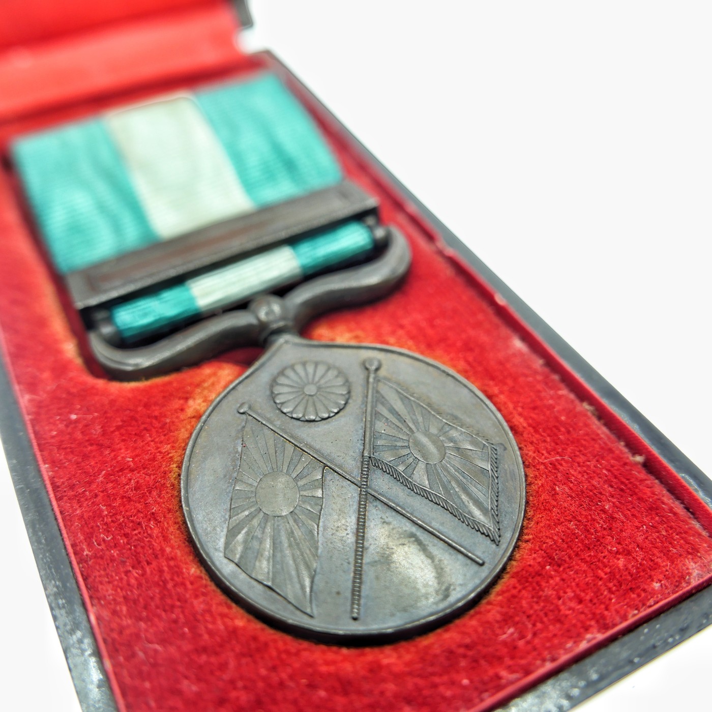 勋章奖章交易所3月9日拍卖 日本日清战争甲马战争，品相不错