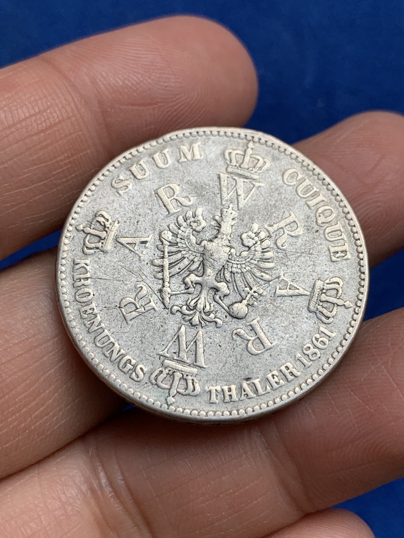 《竞宝斋》第244场-周日，周一 新年开场 (全场包邮) 德国普鲁士 威廉一世登基 1861年 毛衣1泰勒银币 细节见图