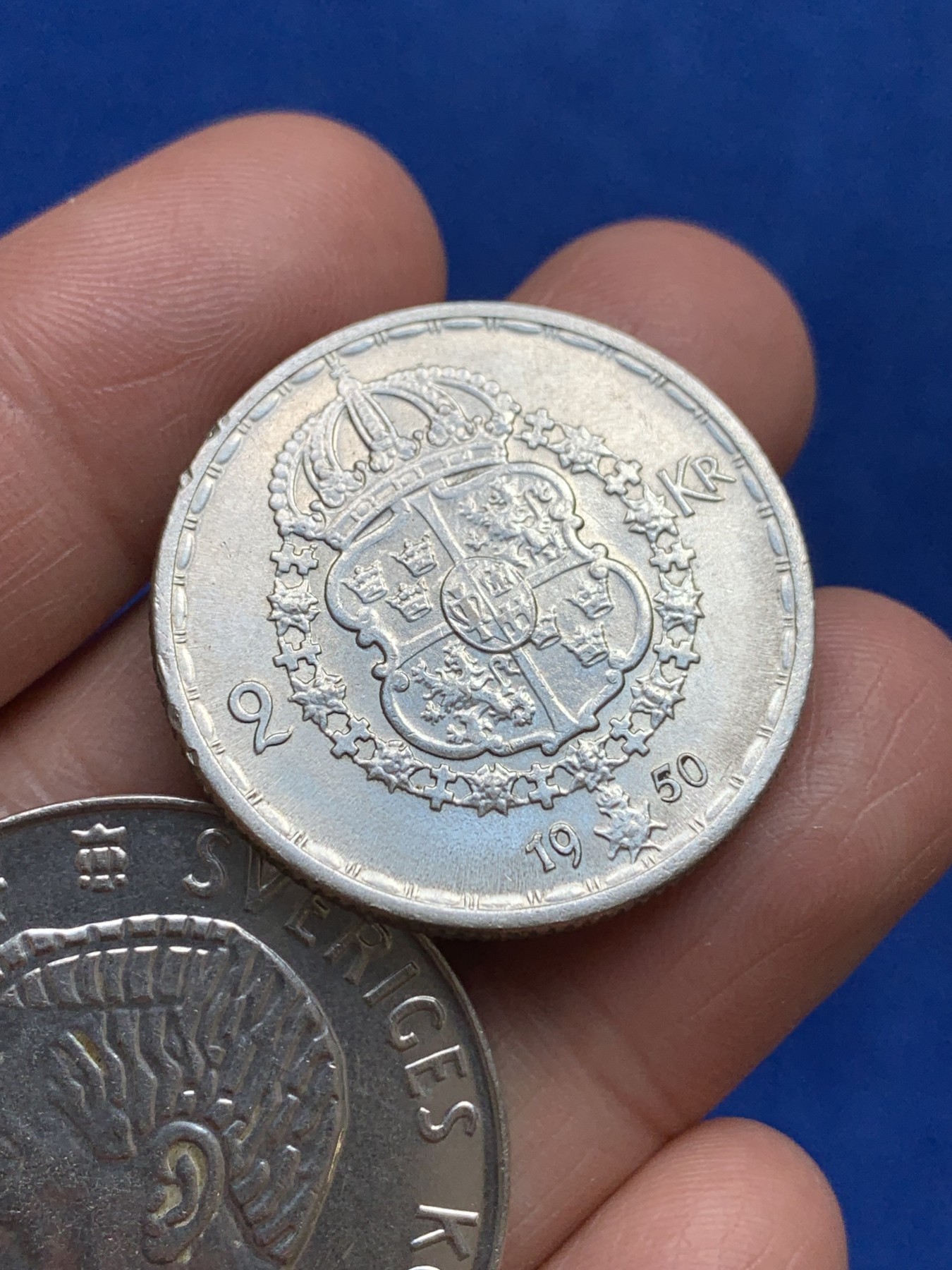 《竞宝斋》第244场-周日，周一 新年开场 (全场包邮) 两枚一组 瑞典2克朗1950年，5克朗1955年，原光银币