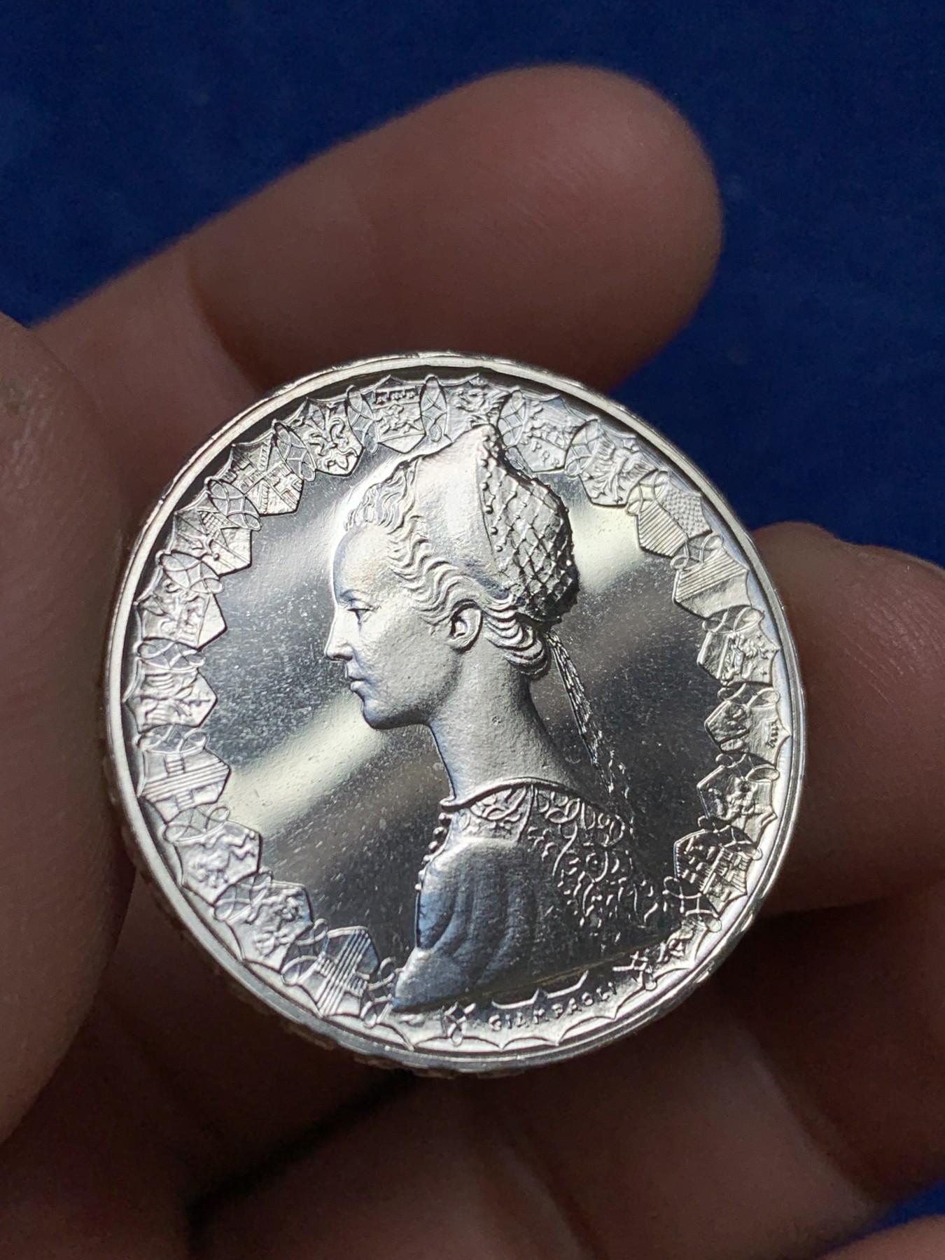 《竞宝斋》第244场-周日，周一 新年开场 (全场包邮) 1969年意大利500里拉银币 特年 经典帆船少女 底板光滑