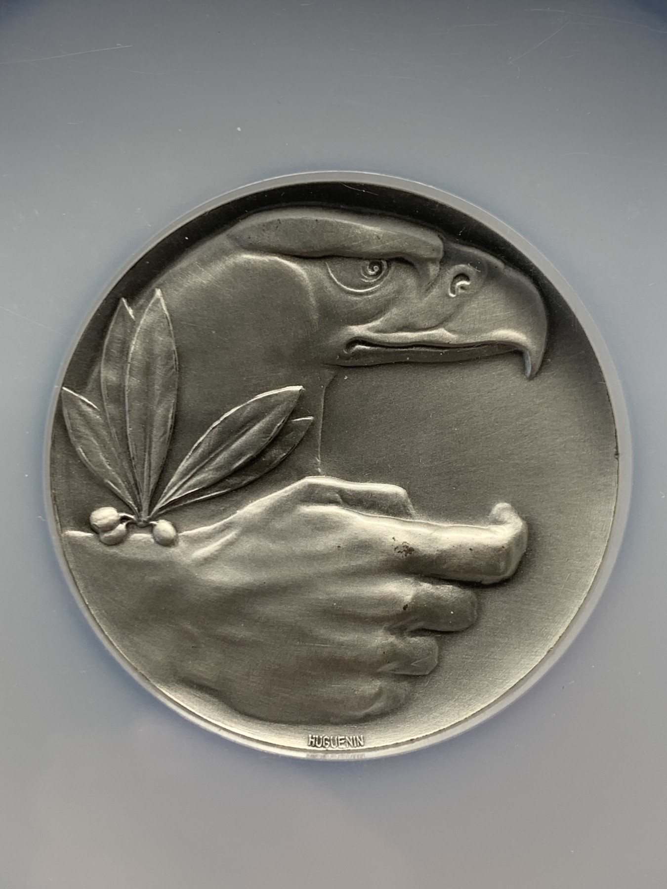 《竞宝斋》第244场-周日，周一 新年开场 (全场包邮) NGC MS63 1926年 瑞士射击节 镀银纪念章 雄鹰橄榄枝 不多见 50mm大直径 加厚盒装