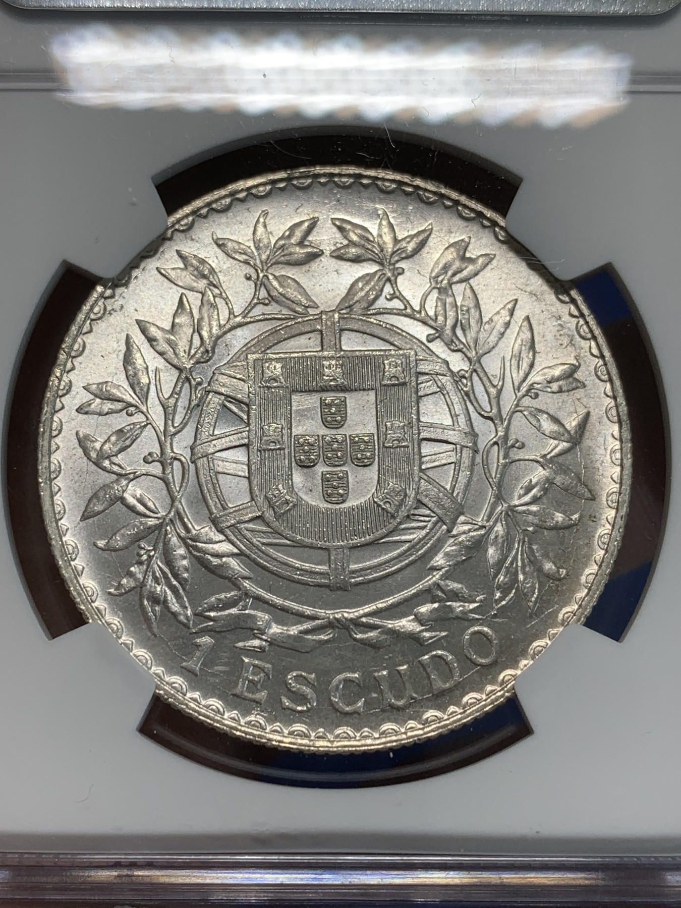 《竞宝斋》第244场-周日，周一 新年开场 (全场包邮) NGC MS62 原光葡萄牙1916年女神1埃斯库多银币