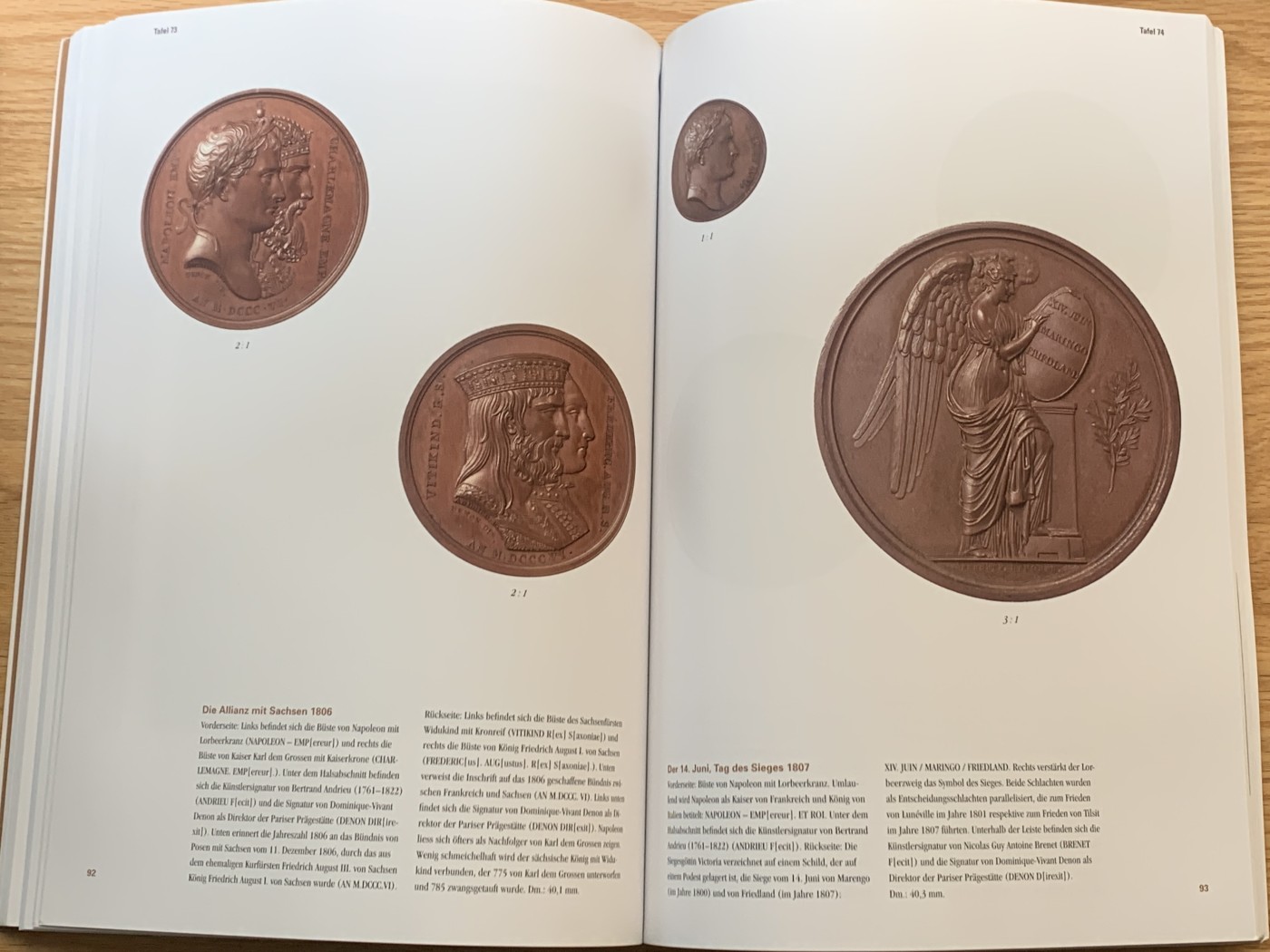 《竞宝斋》第244场-周日，周一 新年开场 (全场包邮) 拿破仑章集藏目录，全彩印，集藏全部来源于列支敦士登某博物馆