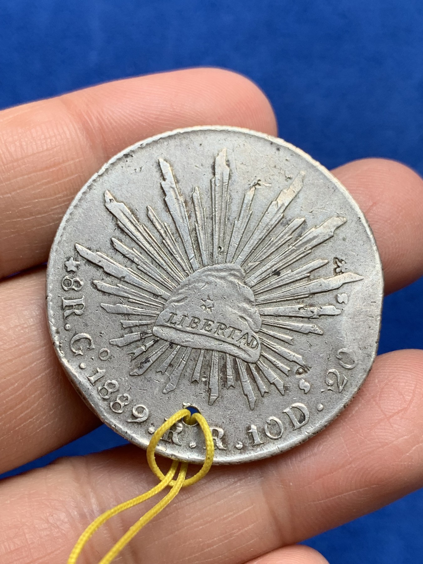 《竞宝斋》第244场-周日，周一 新年开场 (全场包邮) 墨西哥1889年打孔花边鹰洋银币