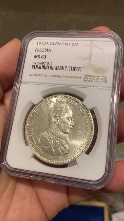 《竞宝斋》第244场-周日，周一 新年开场 (全场包邮) NGC MS63 德国普鲁士 1913年 威廉二世戎装A版 5马克 银币 （原光熠熠，德系收藏入门品种）