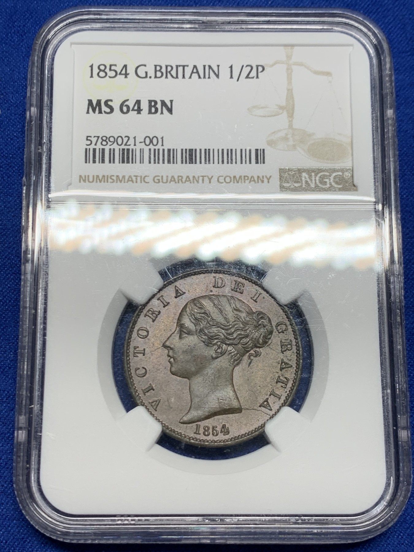 《竞宝斋》第244场-周日，周一 新年开场 (全场包邮) NGC MS64BN 1854年英国早期维多利亚半便士 古典高浮雕包浆均匀 细节打制犀利